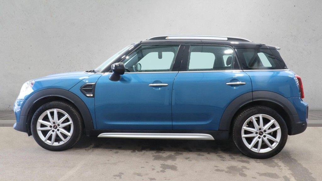 MINI Countryman - Image 9
