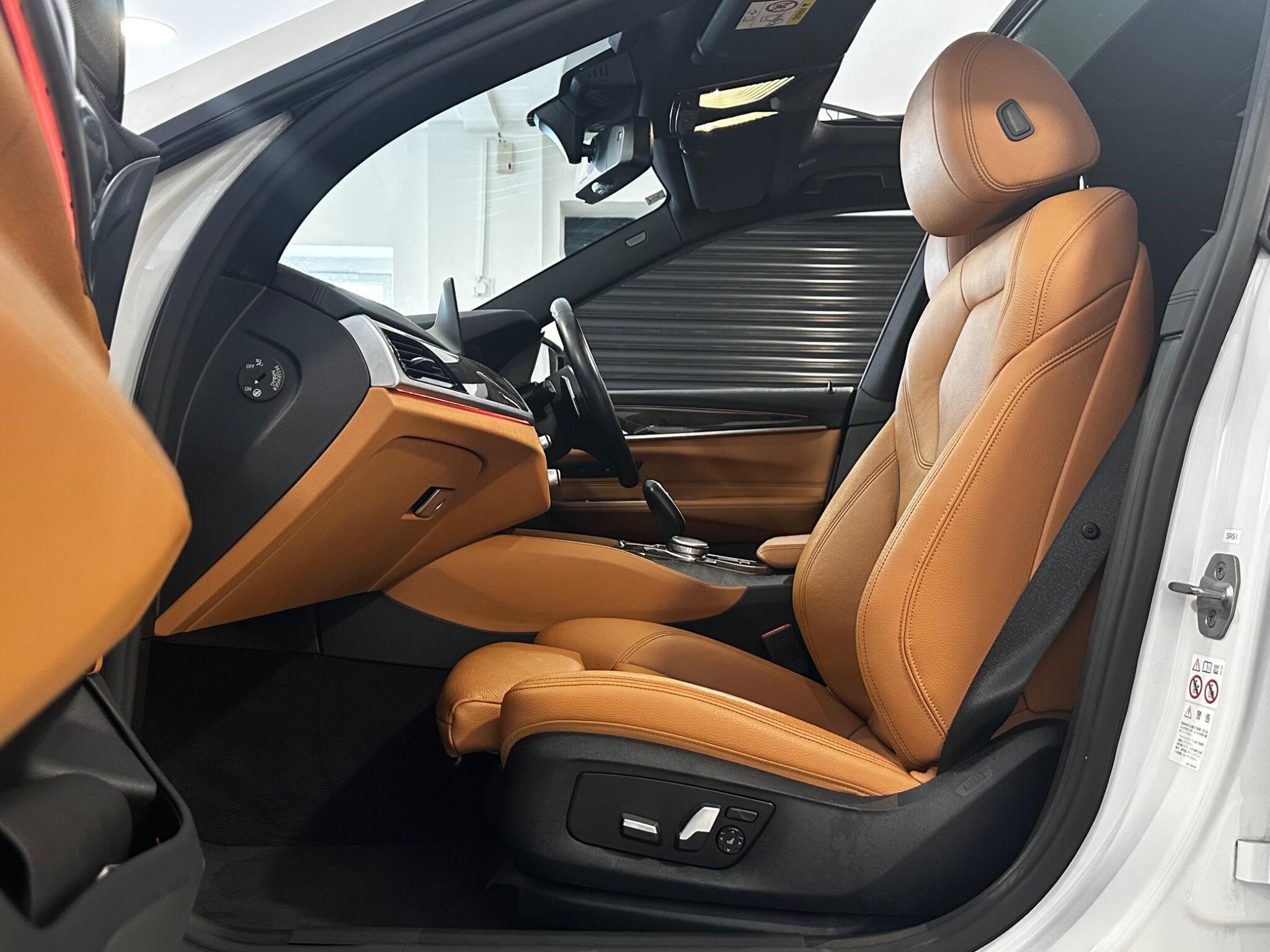 BMW 6 SERIES GRAN TURISMO - Image 19