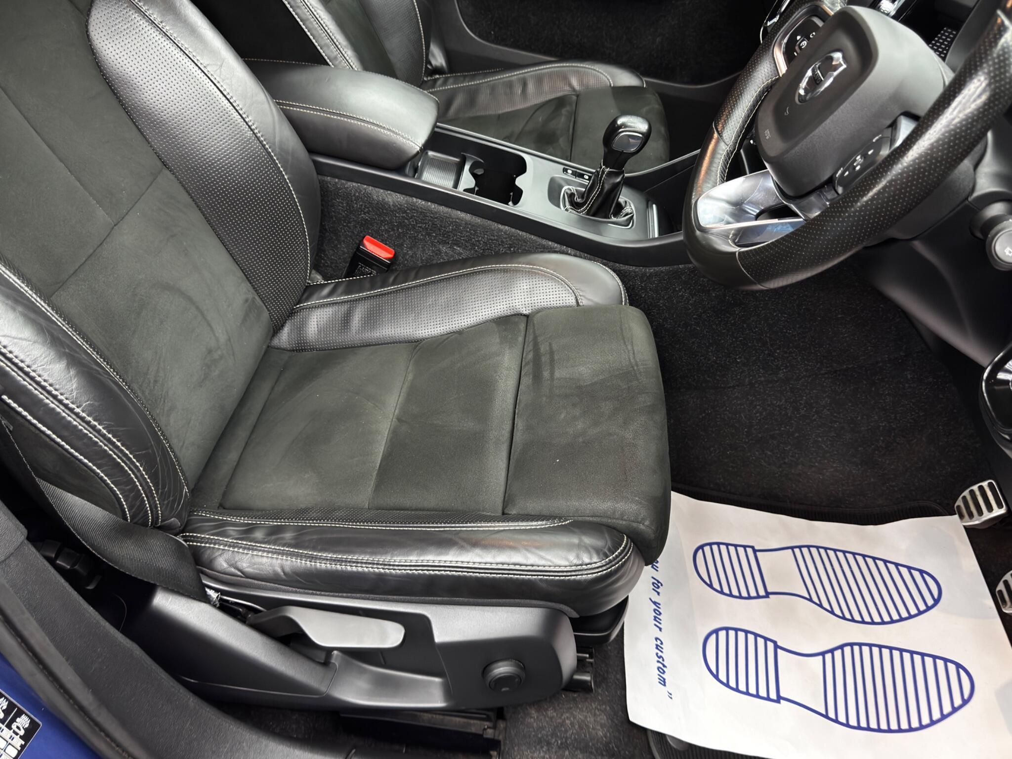 Volvo XC40 - Image 13