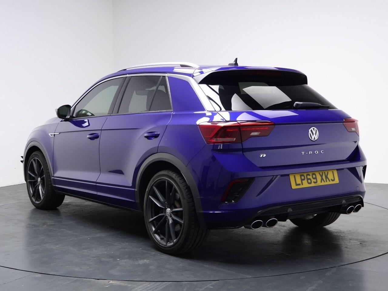 Volkswagen T-Roc - Image 9