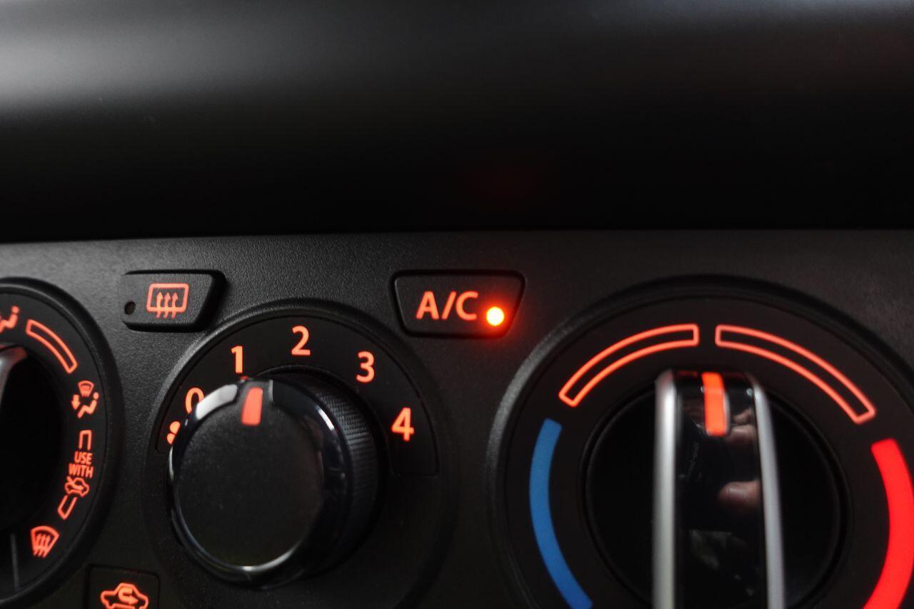 Suzuki Swift - Image 19