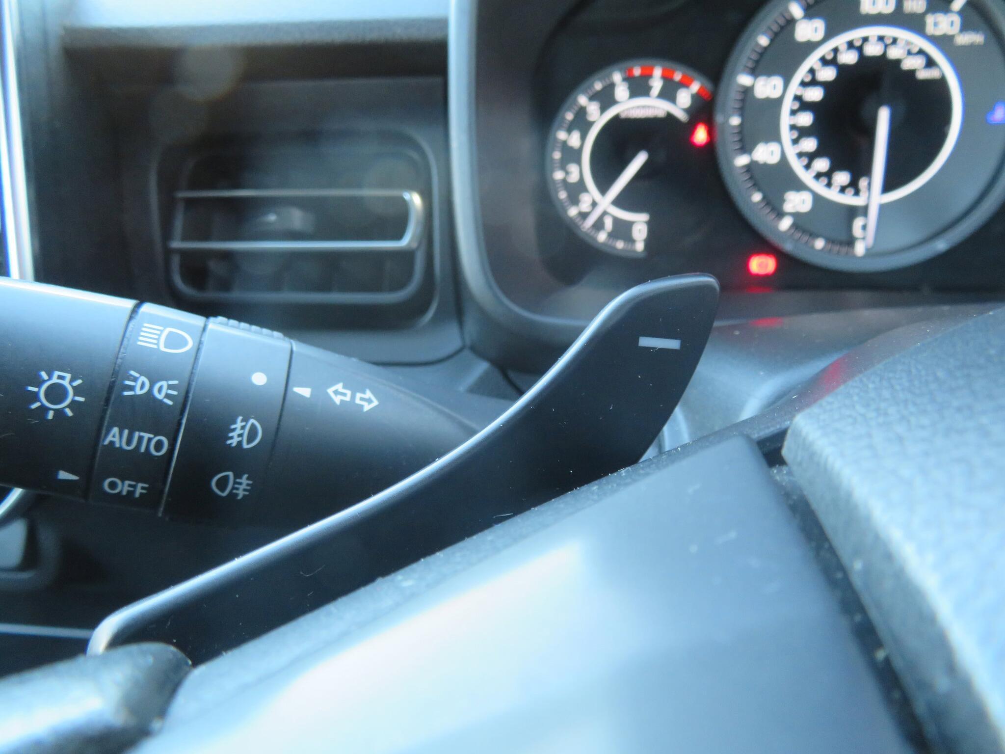 Suzuki Ignis - Image 13