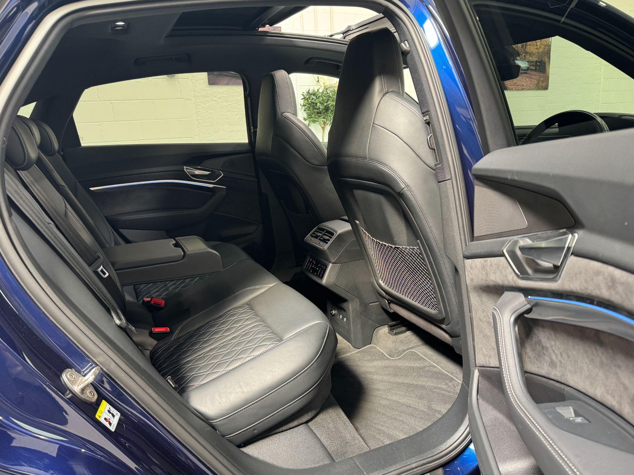 Audi E-Tron - Image 59