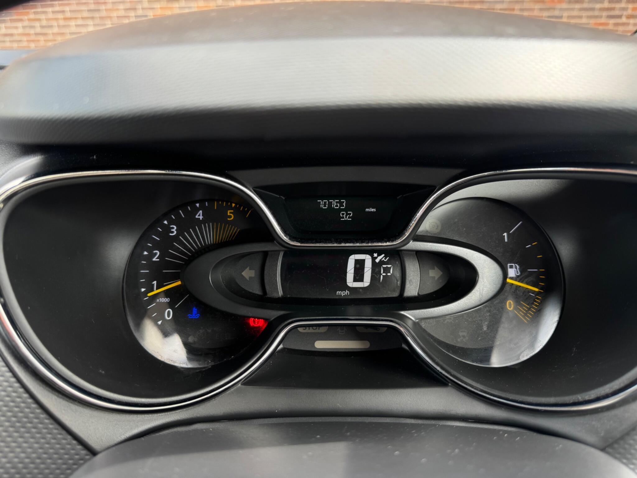 Renault Captur - Image 10