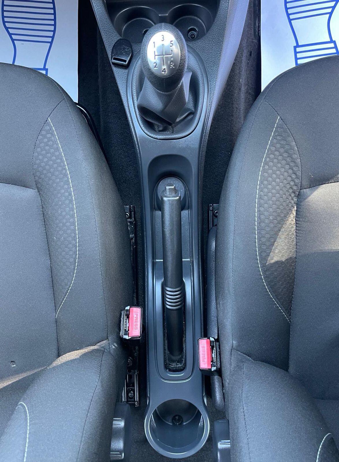 Dacia Duster - Image 18