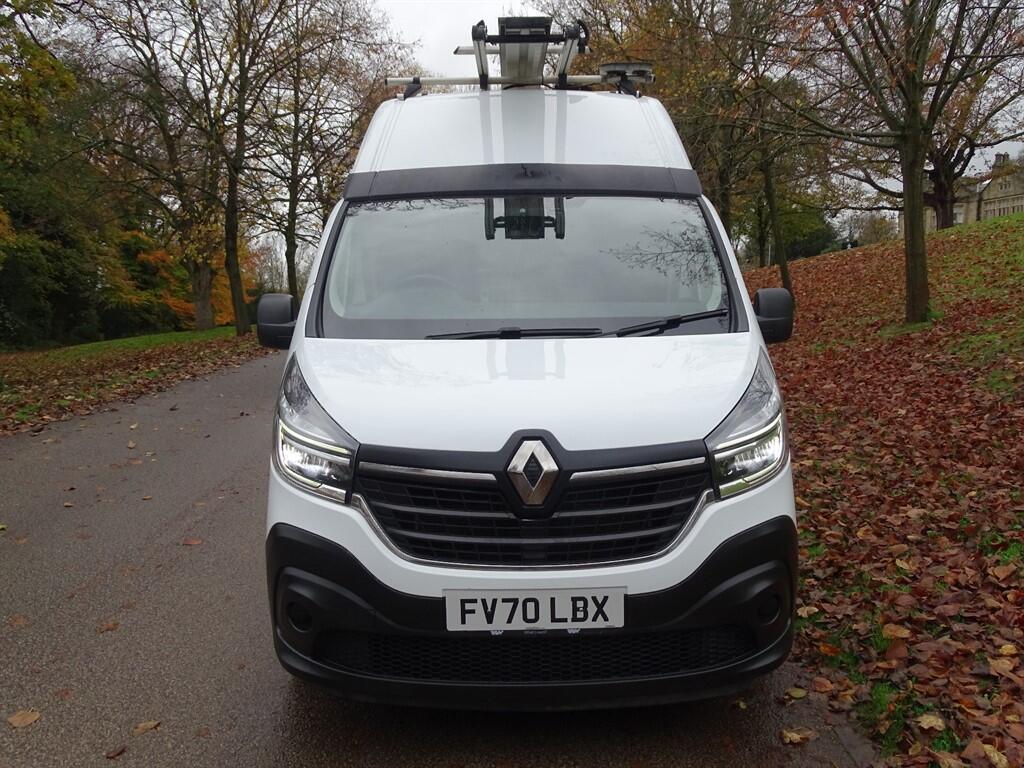 Renault Trafic - Image 7