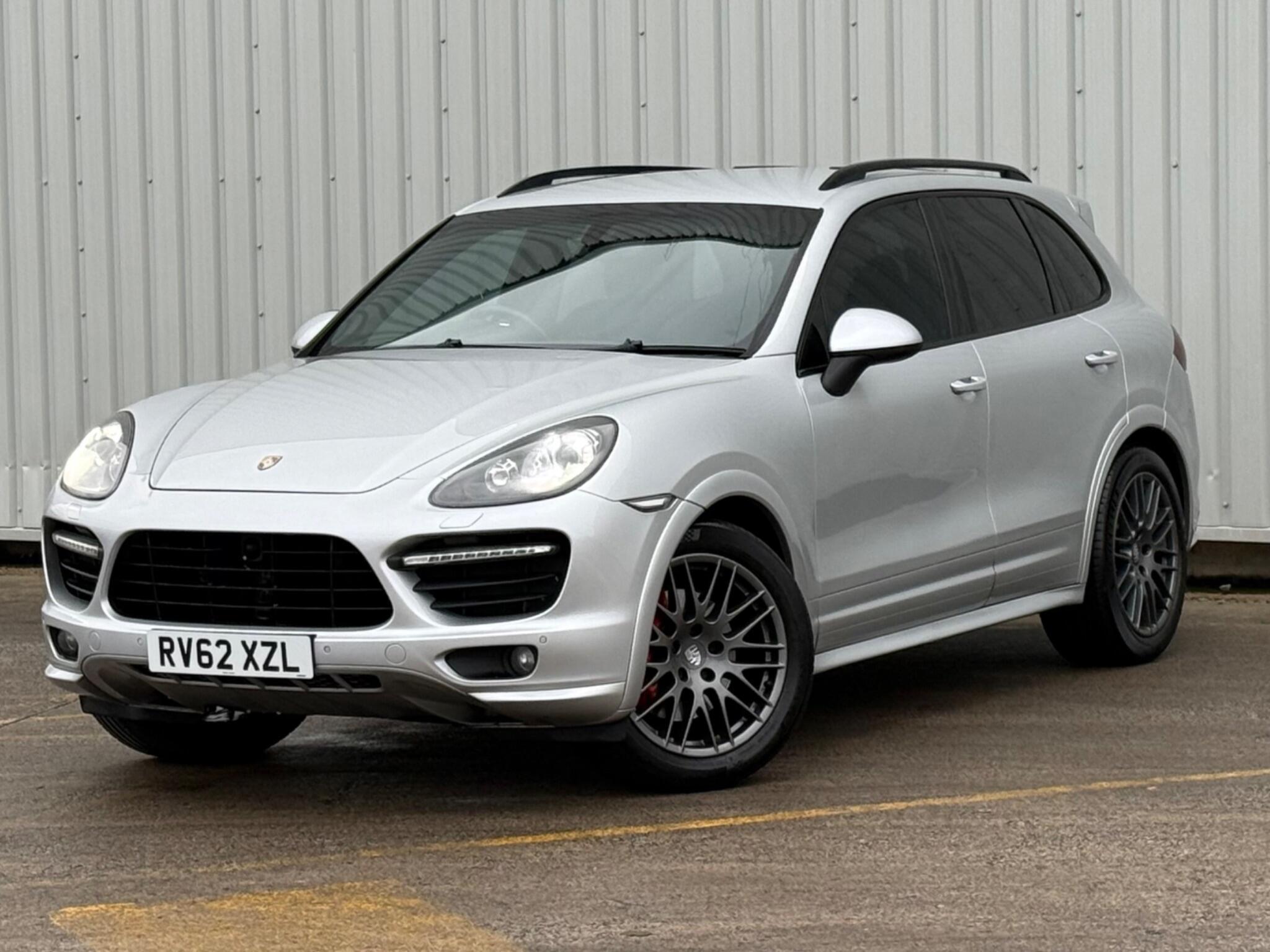 Porsche Cayenne - Image 5