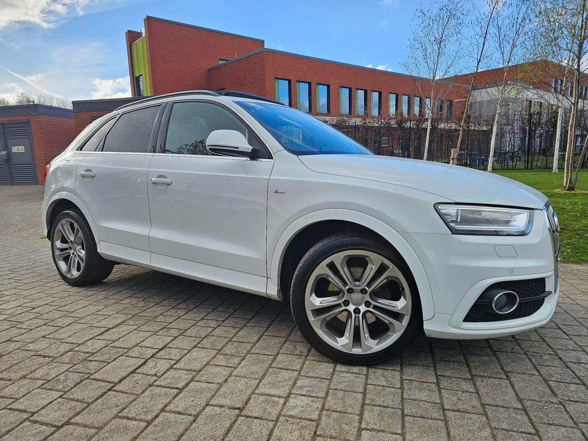 Audi Q3 - Image 8