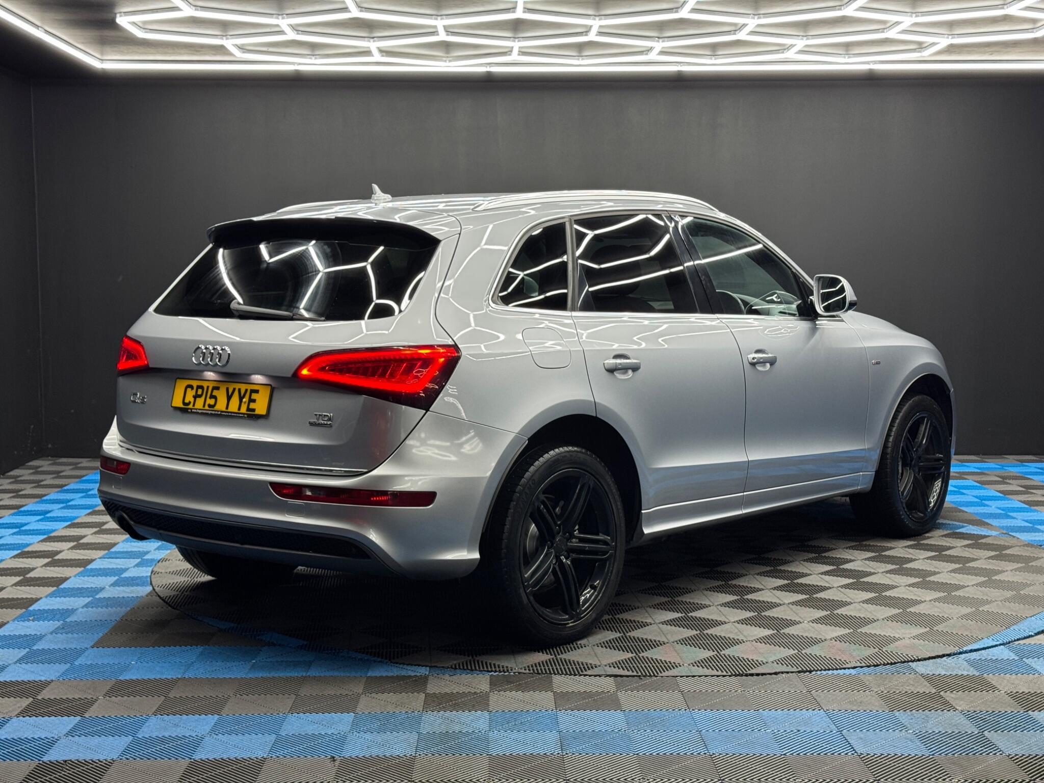 Audi Q5 - Image 5