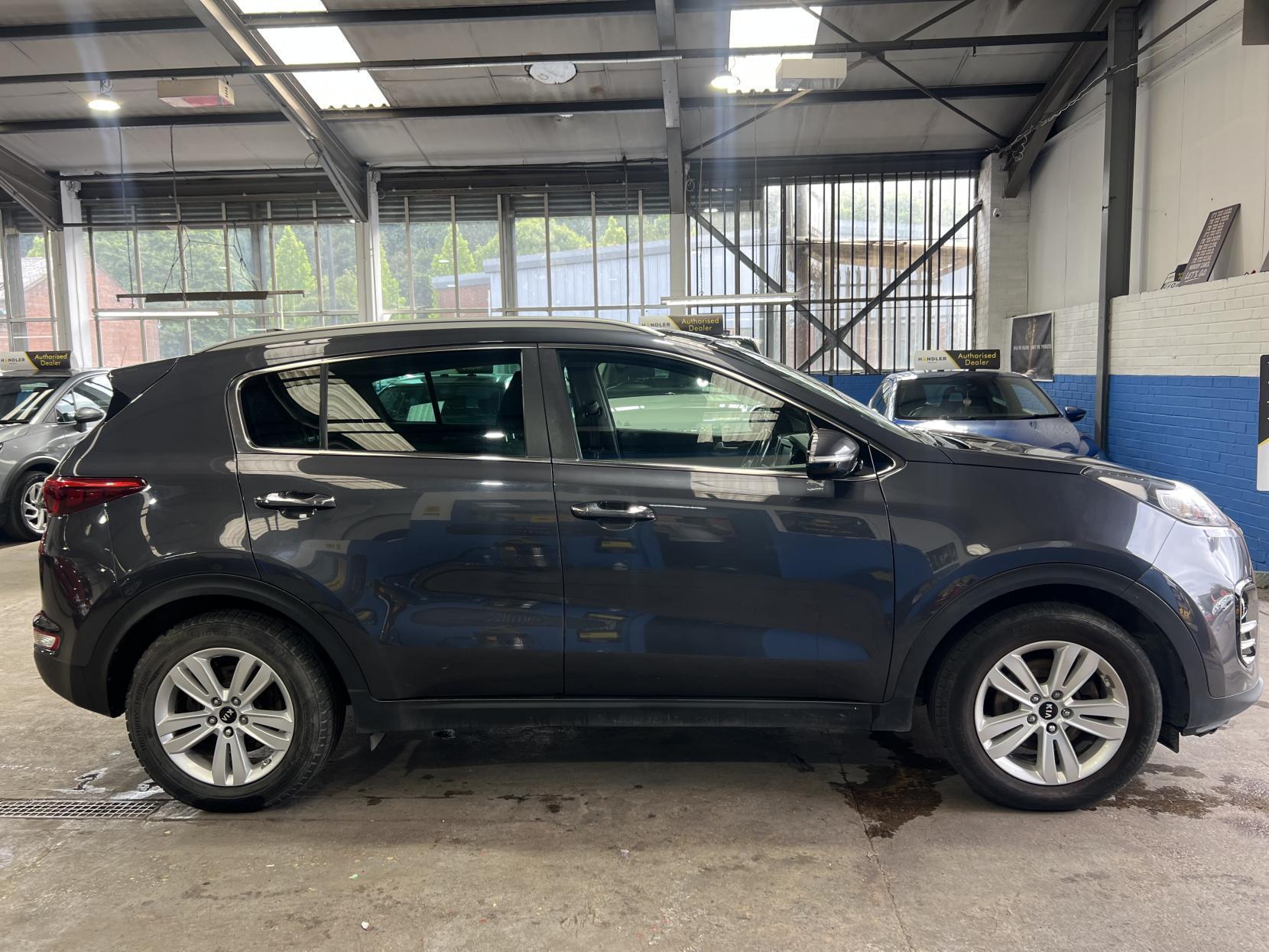 Kia Sportage - Image 8