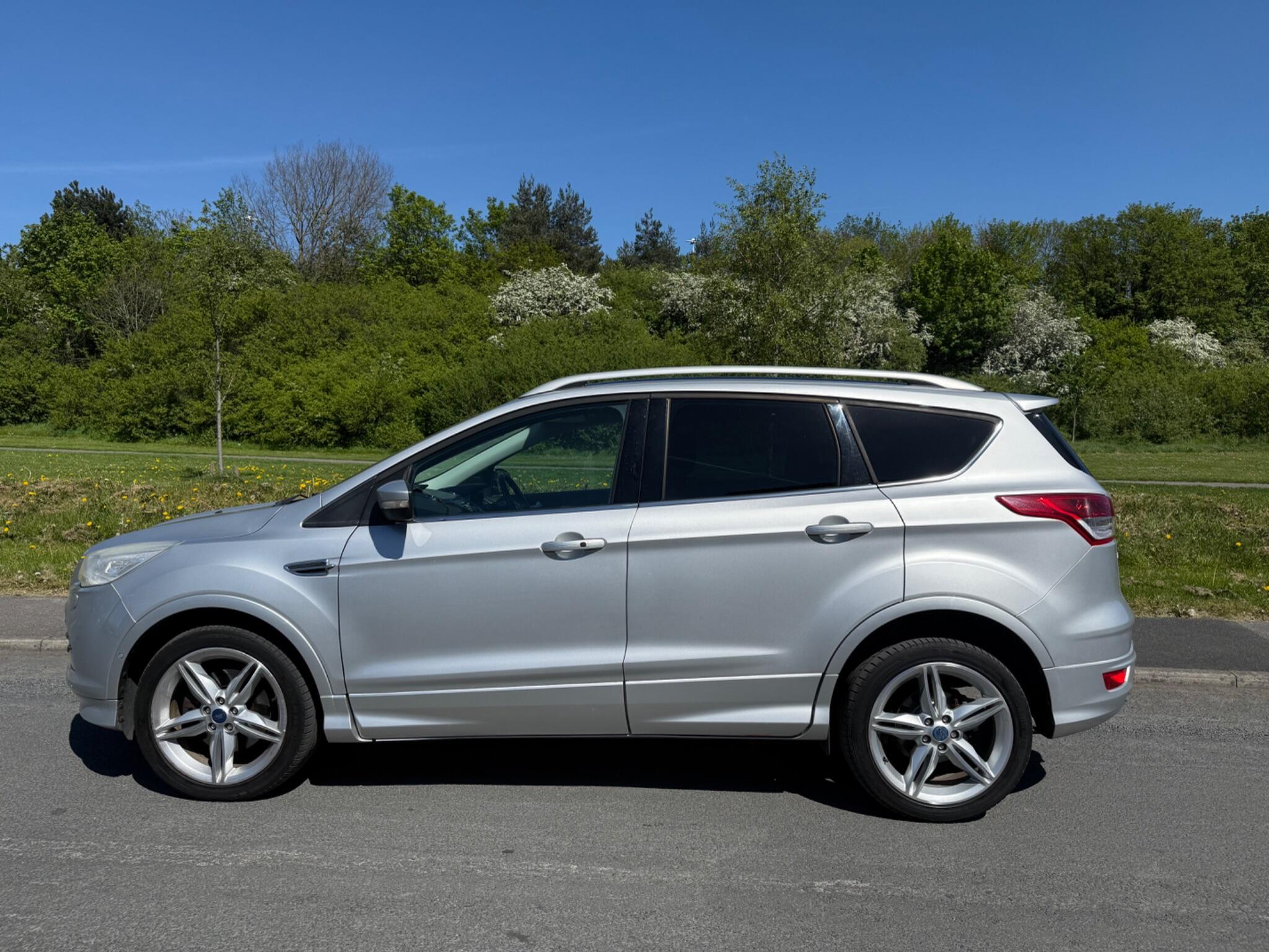 Ford Kuga - Image 5