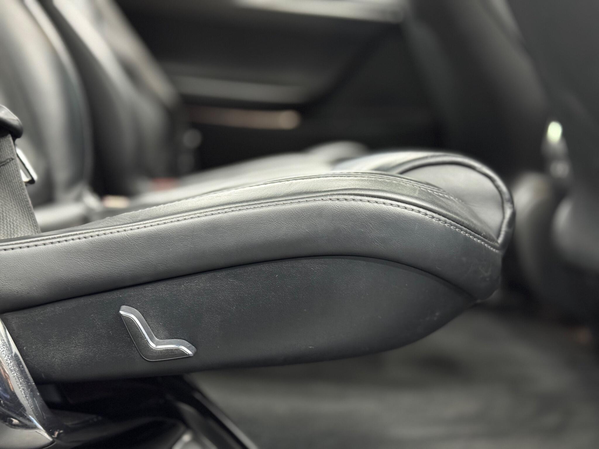 Tesla Model X - Image 48