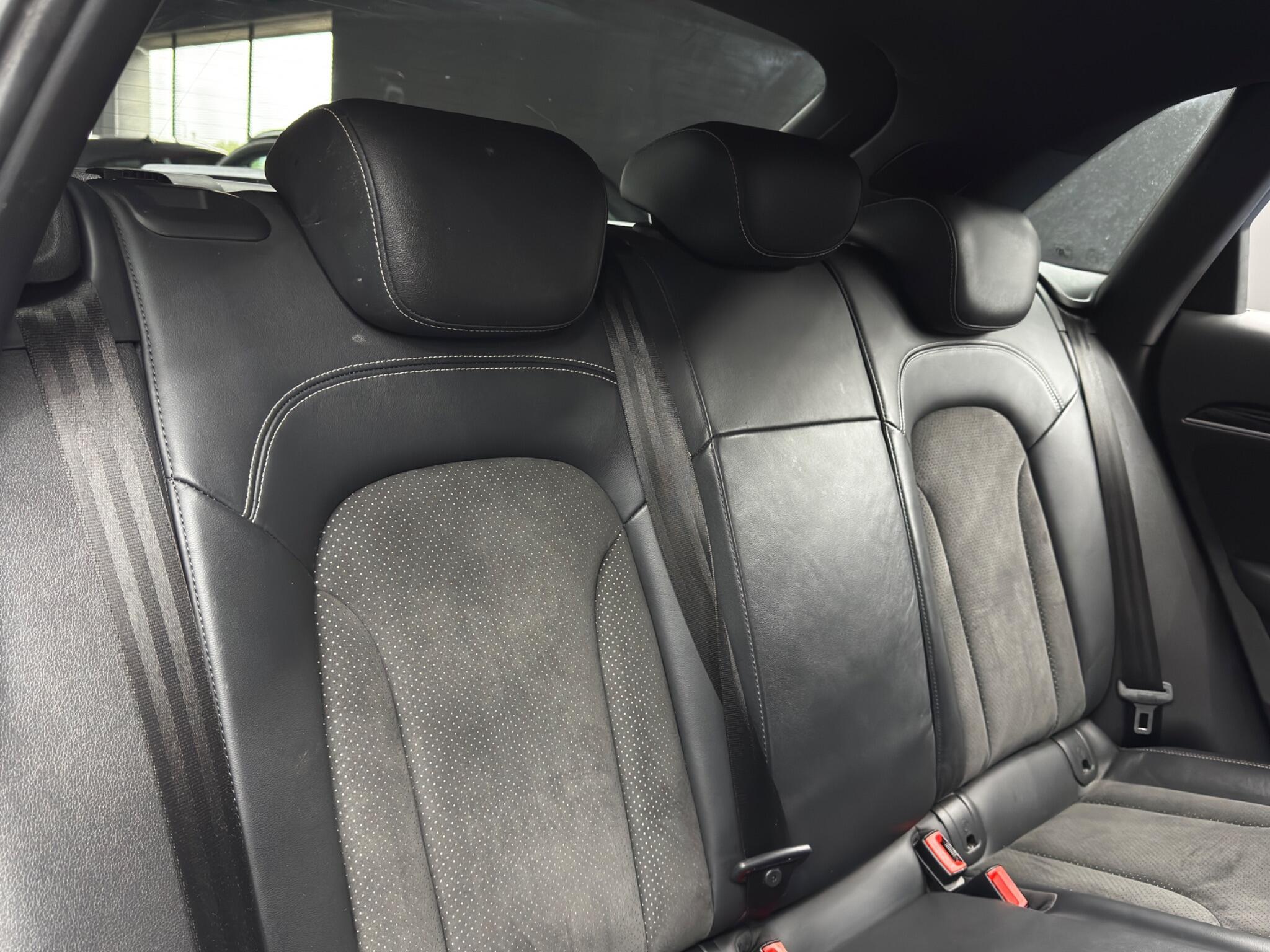Audi Q3 - Image 14