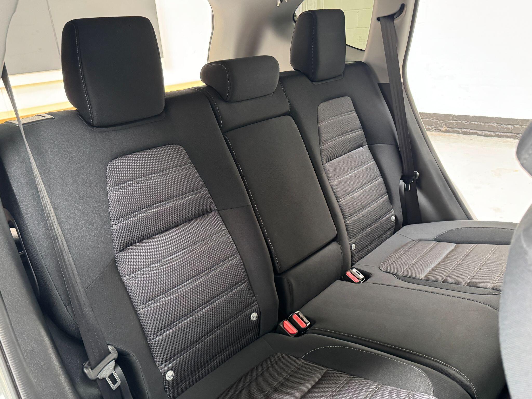Honda CR-V - Image 43