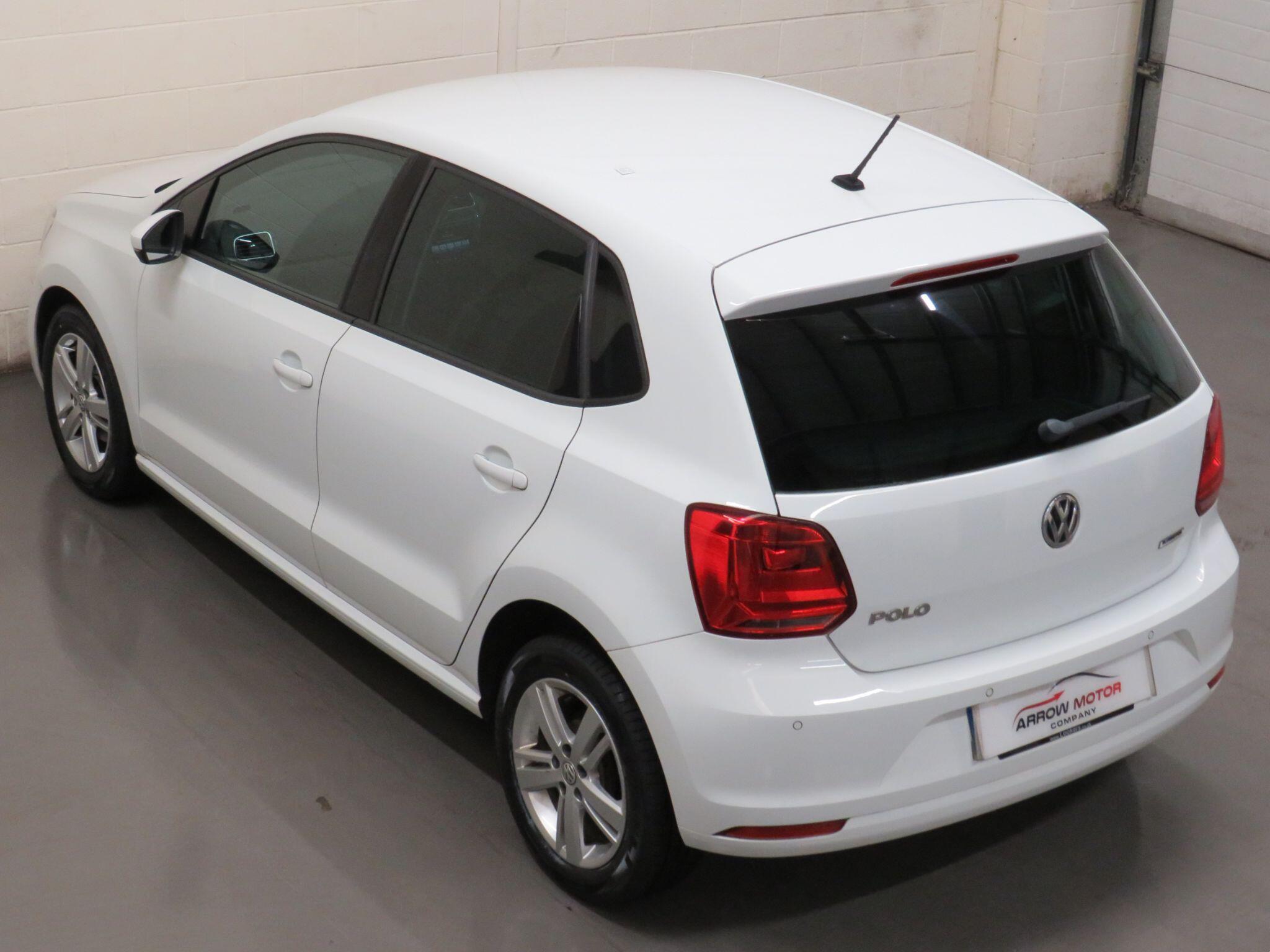 Volkswagen Polo - Image 10