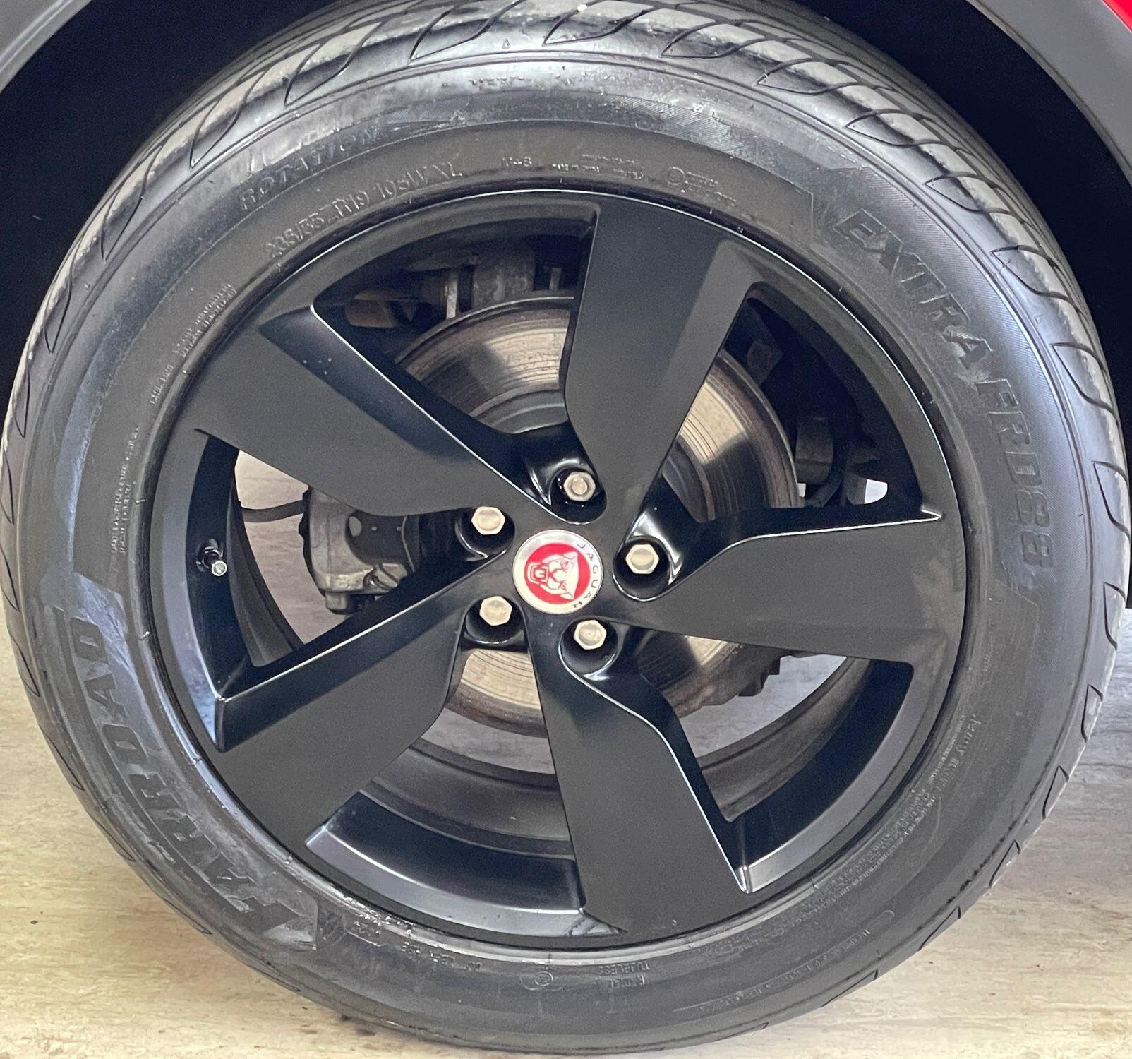 Jaguar E-Pace - Image 14