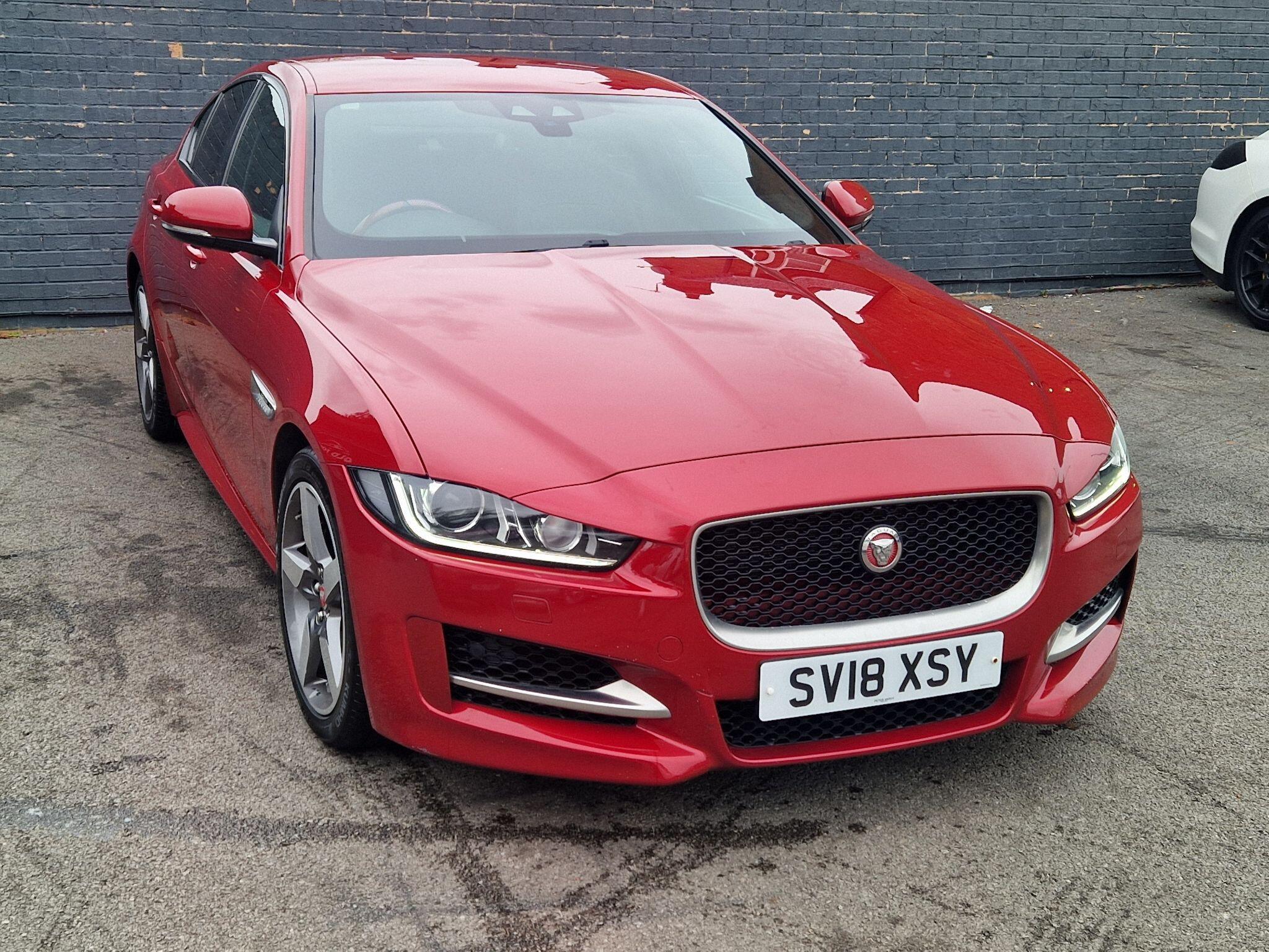 Jaguar XE - Image 3