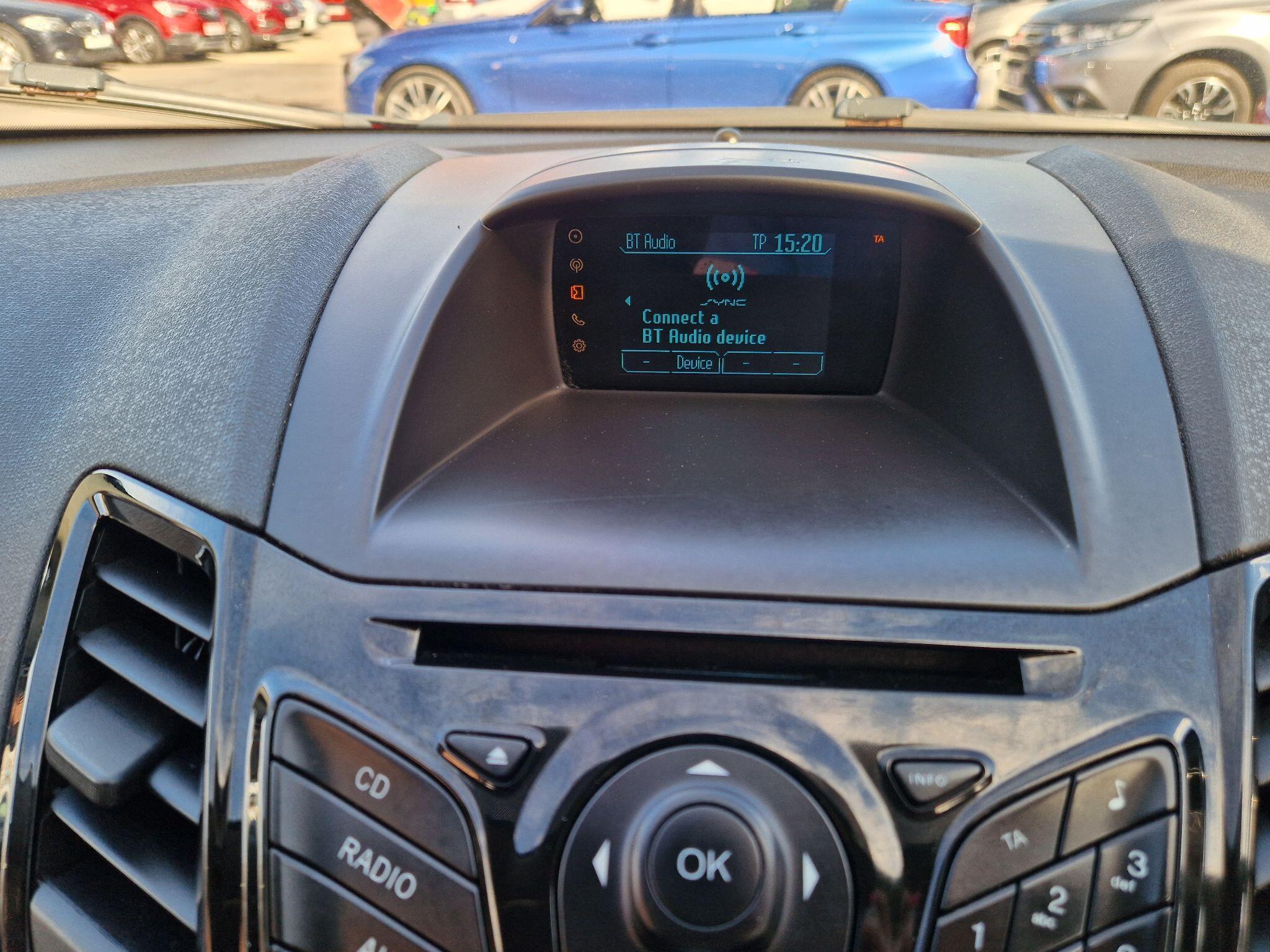 Ford Fiesta - Image 43