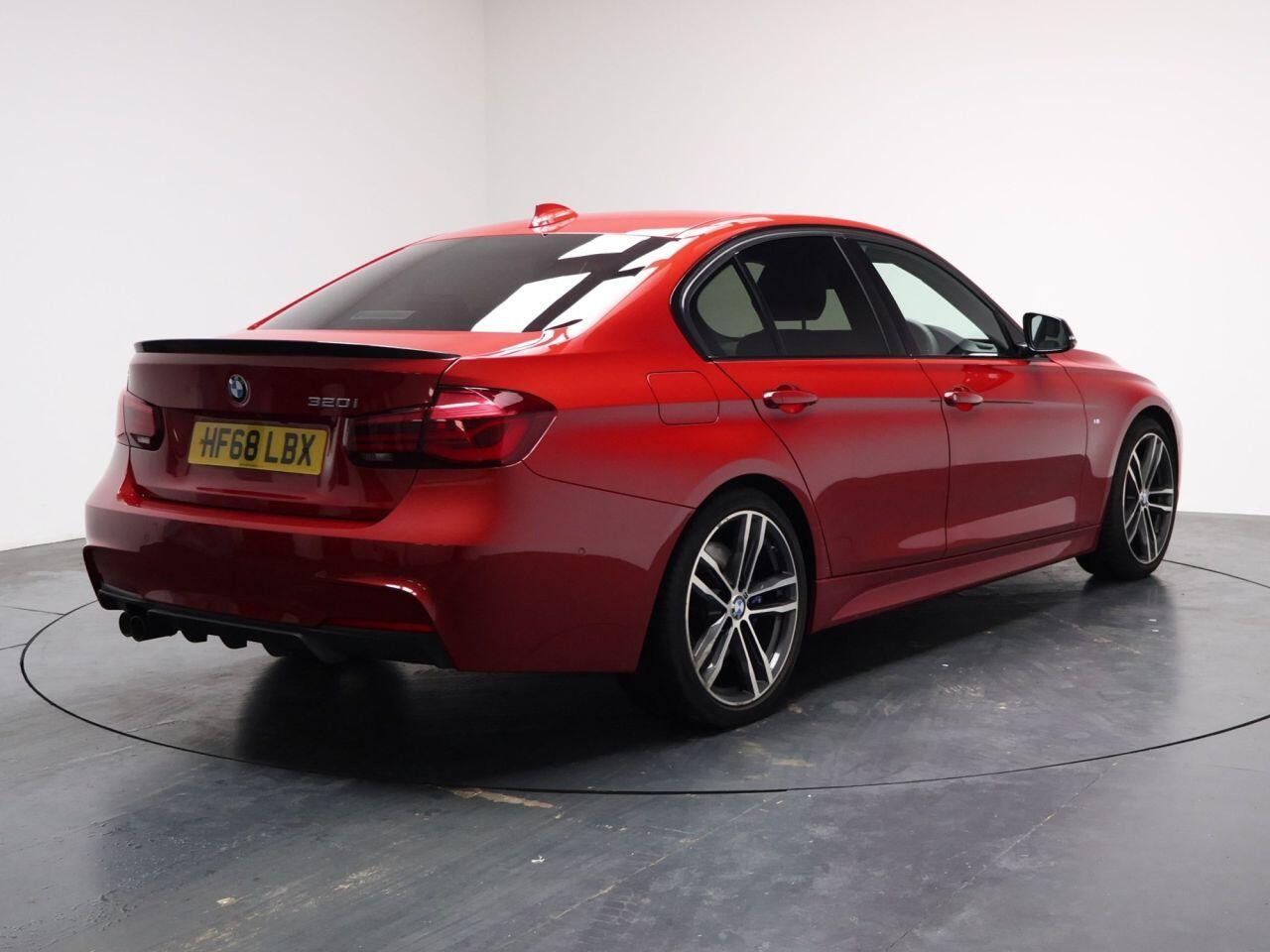 BMW 3 Series - Image 19