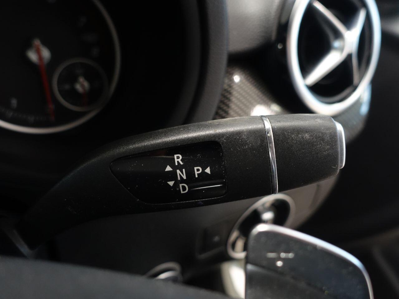 Mercedes B-Class - Image 28