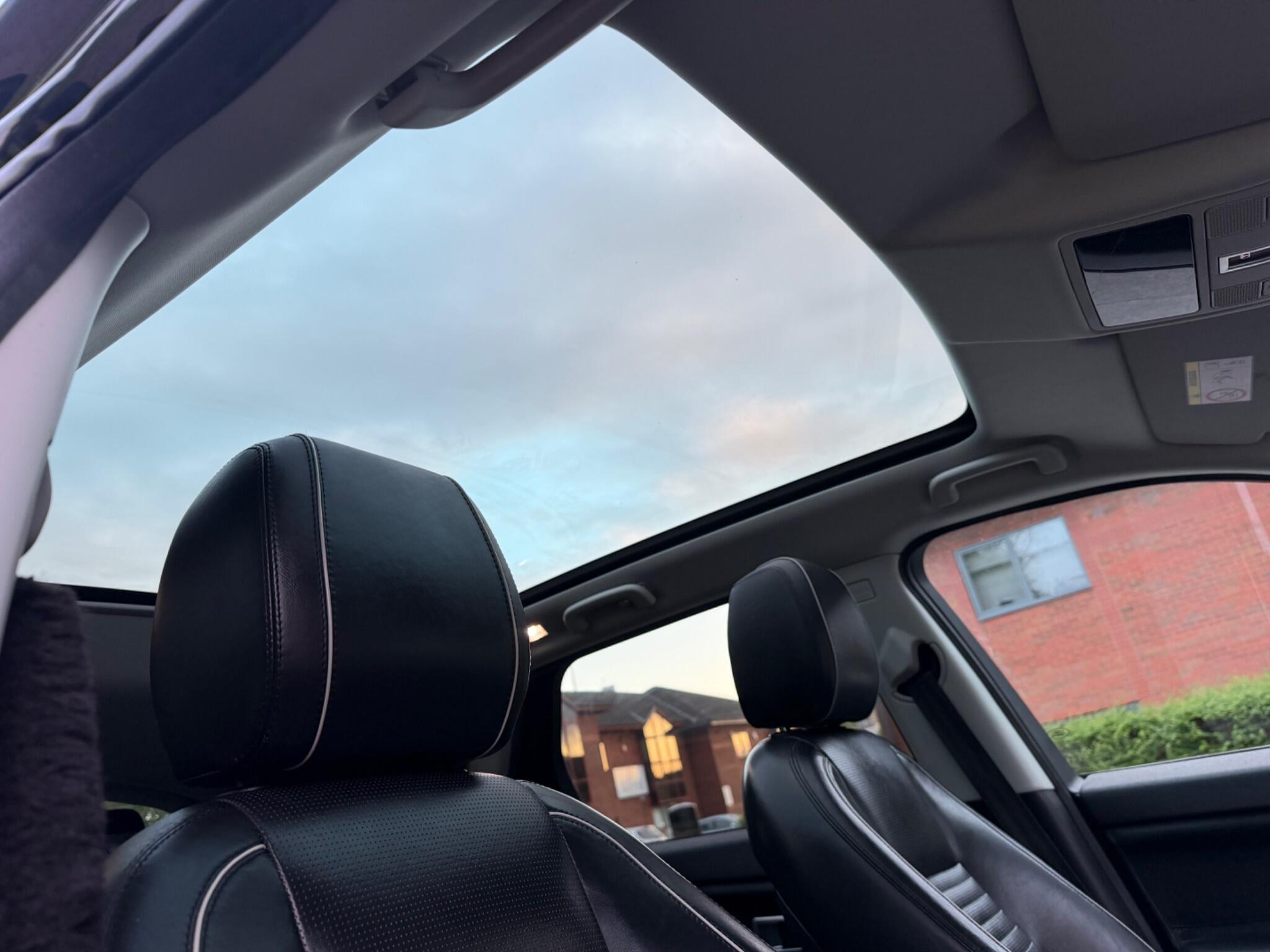Land Rover DISCOVERY SPORT - Image 15