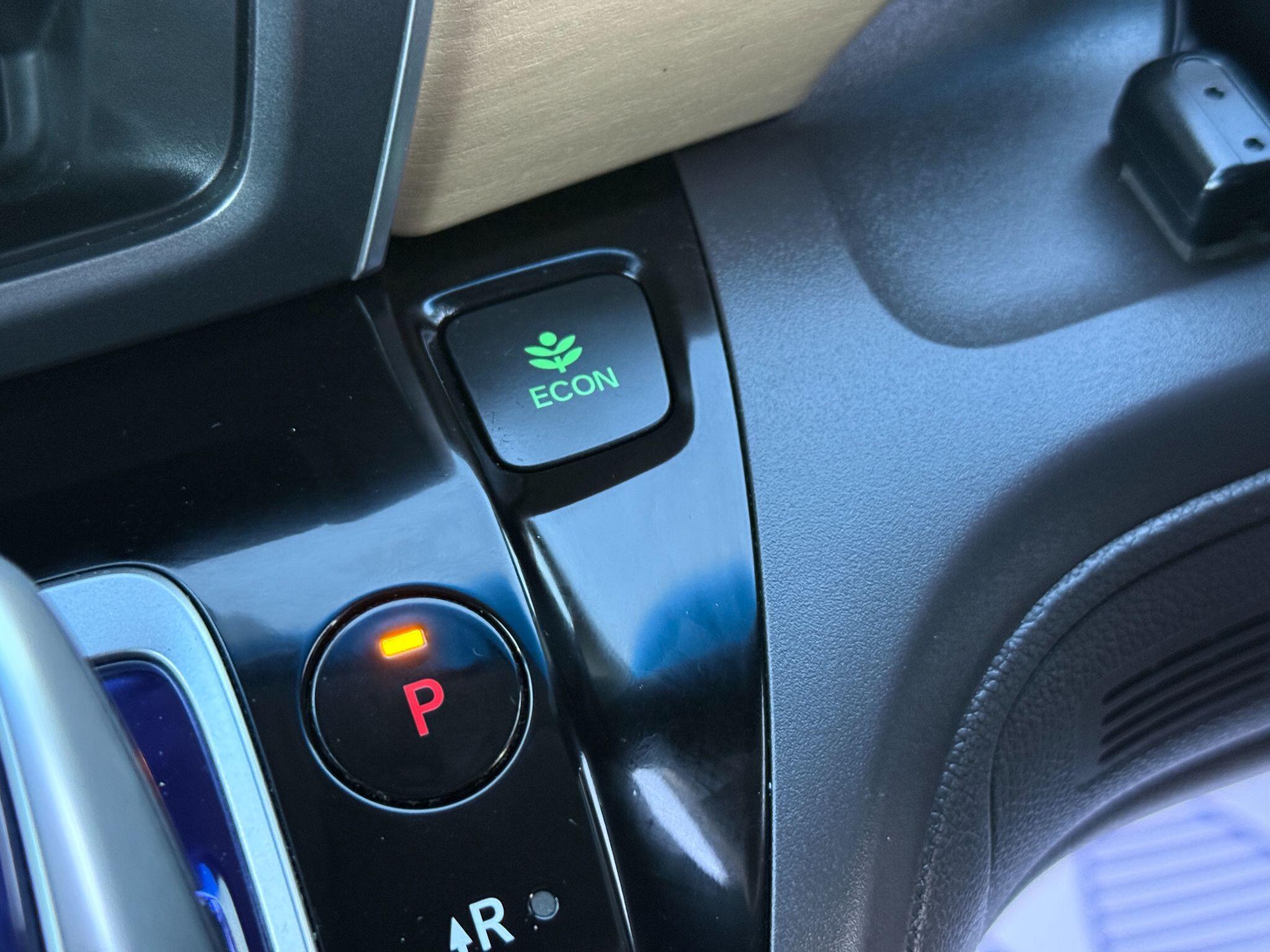 Honda Freed - Image 53