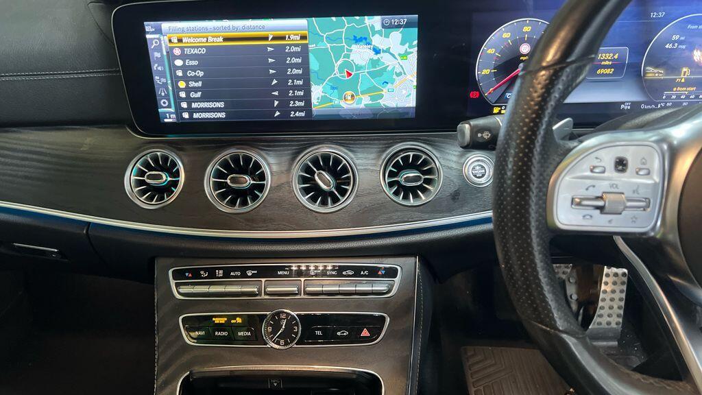 Mercedes-benz E Class - Image 2
