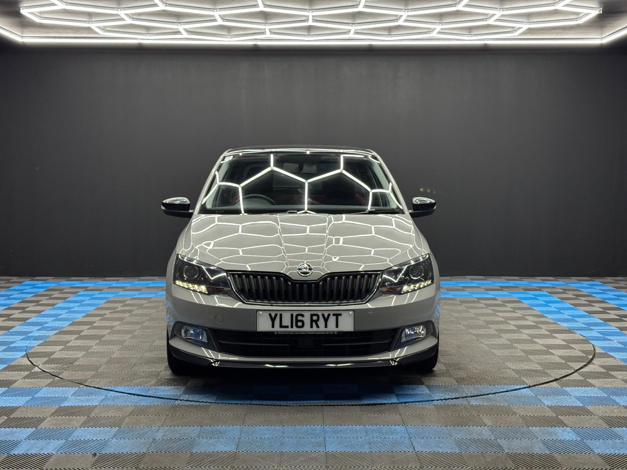 Skoda Fabia - Image 2