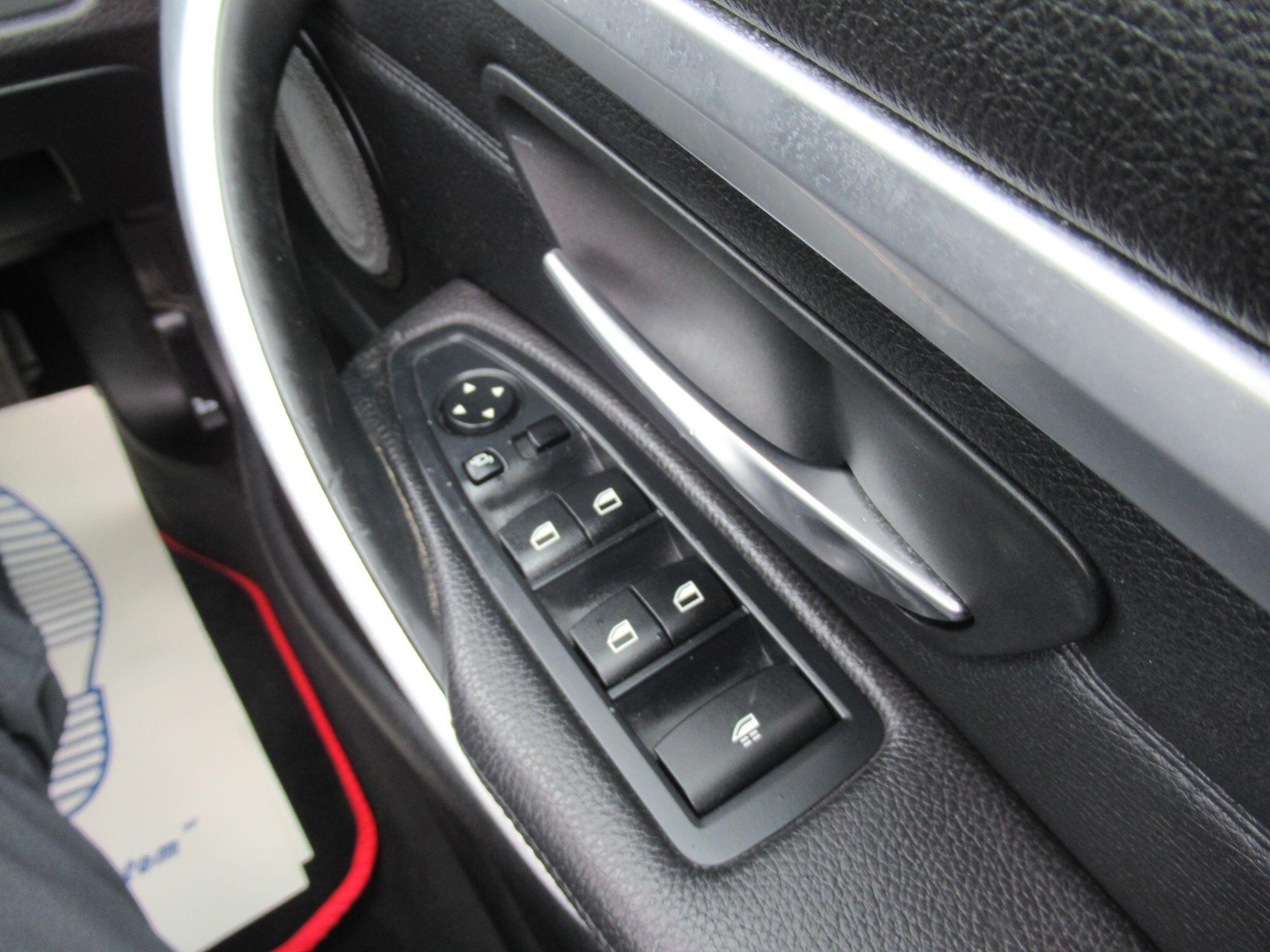 BMW 4 Series - Image 39