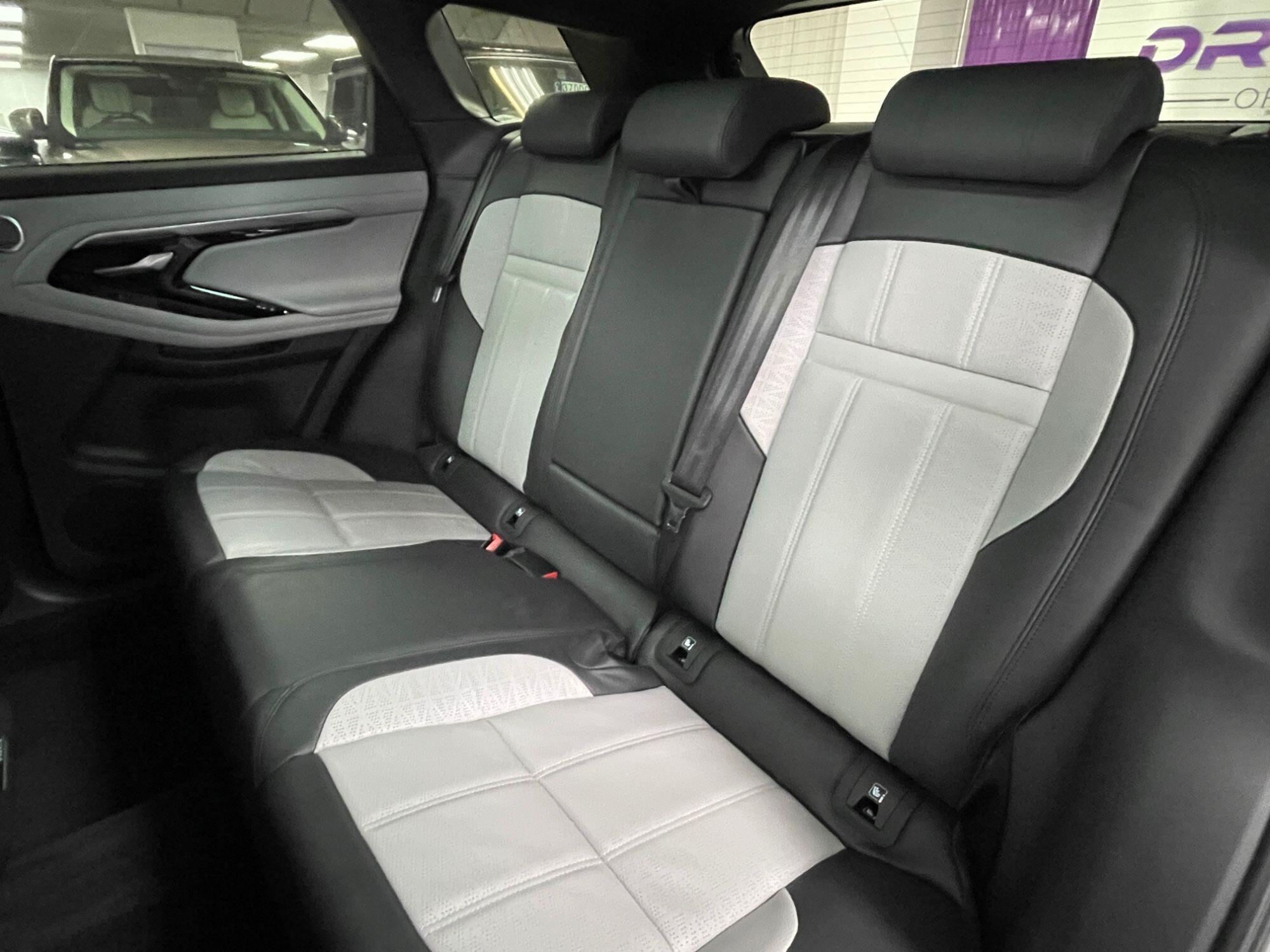 Land Rover Range Rover Evoque - Image 26