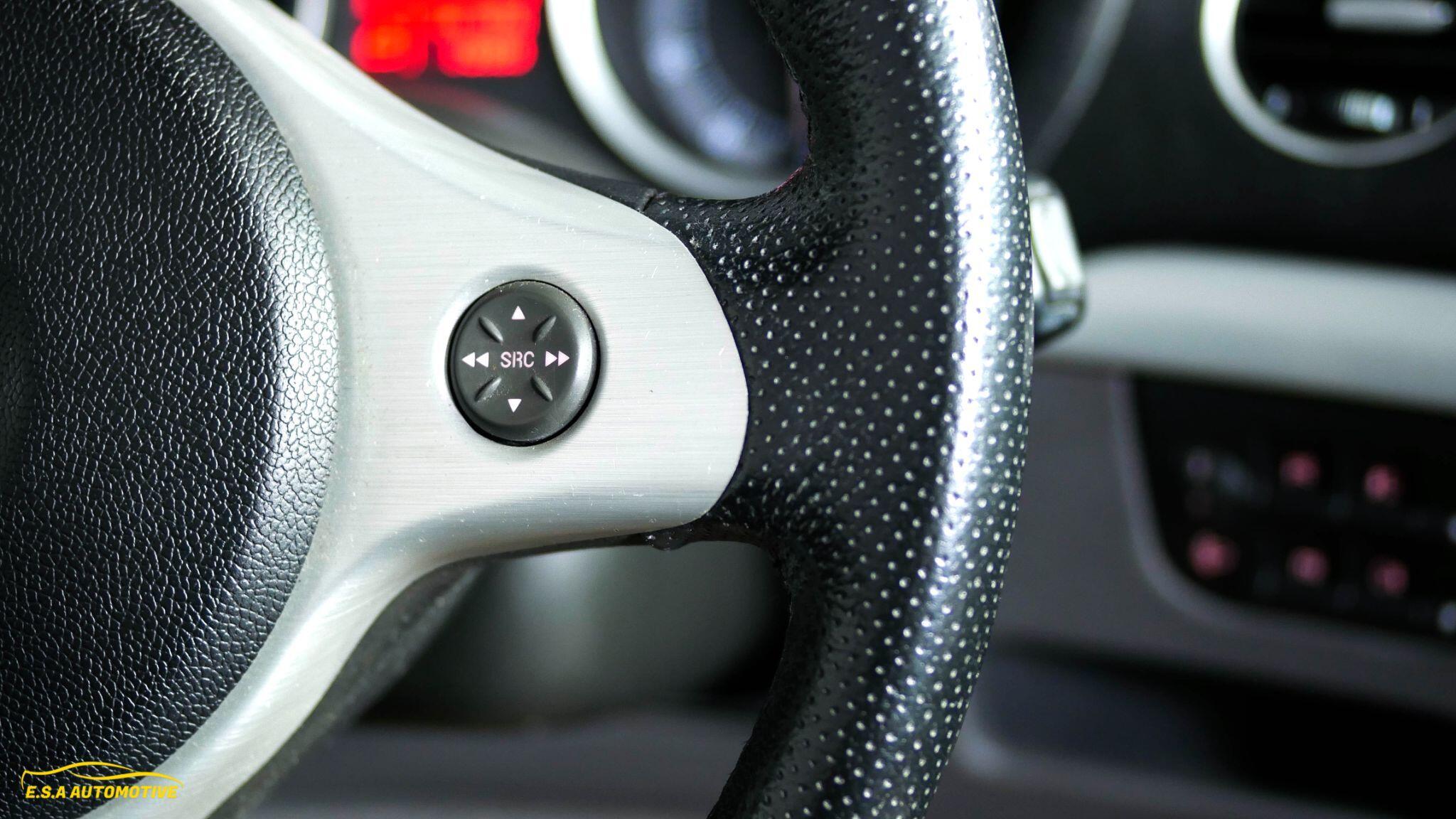 Alfa Romeo Spider - Image 18