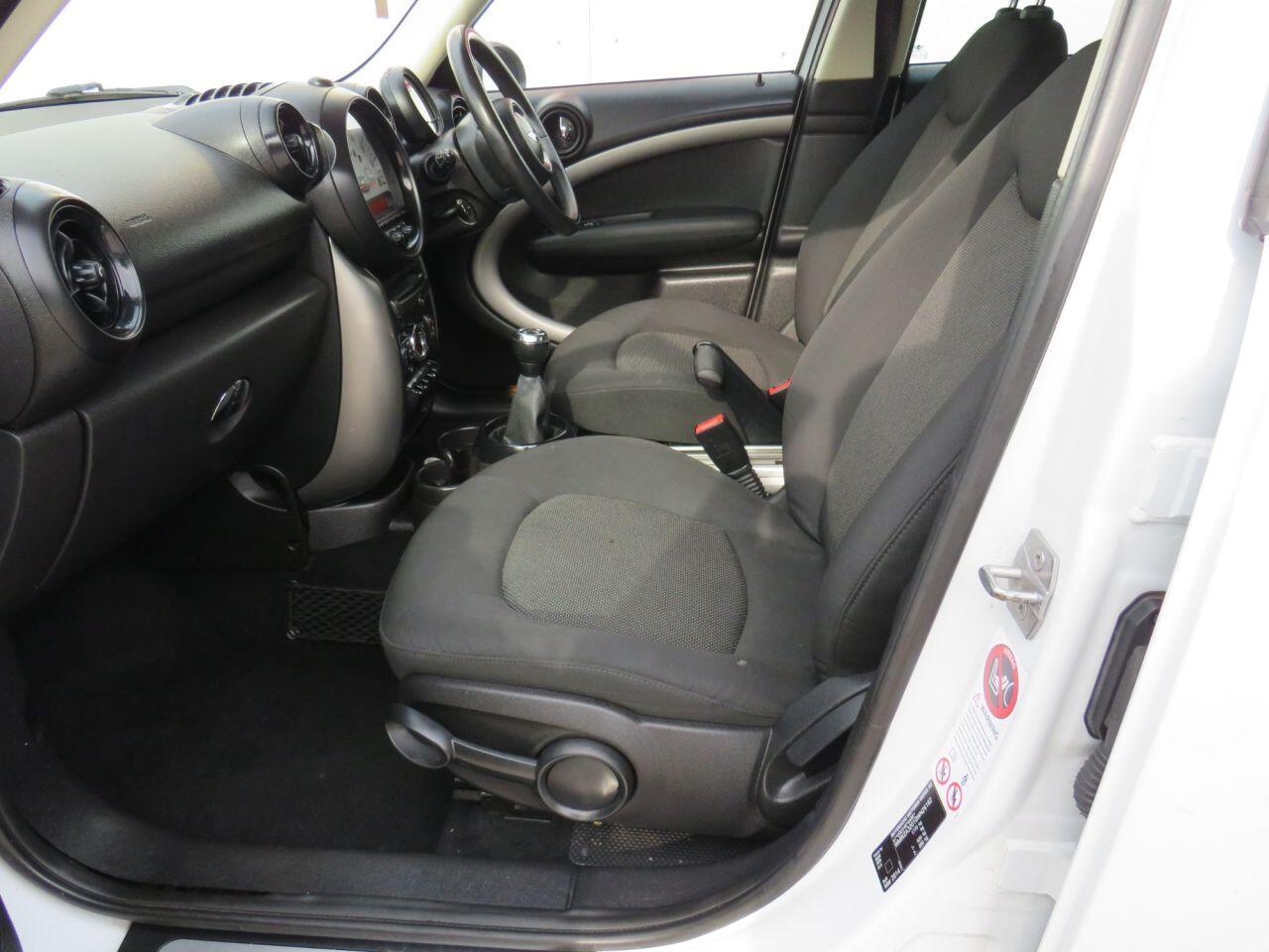MINI Countryman - Image 10