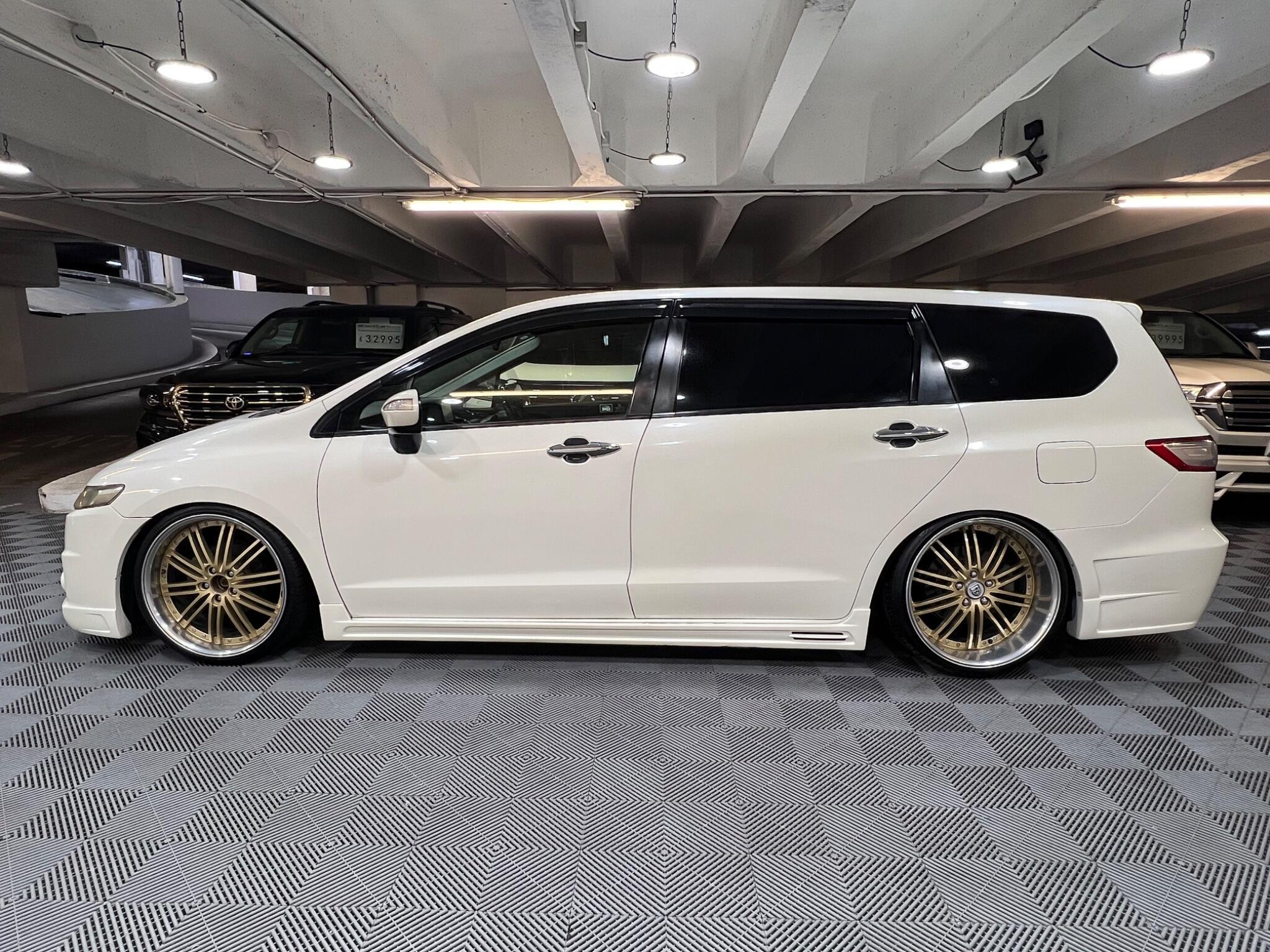 Honda Odyssey - Image 2