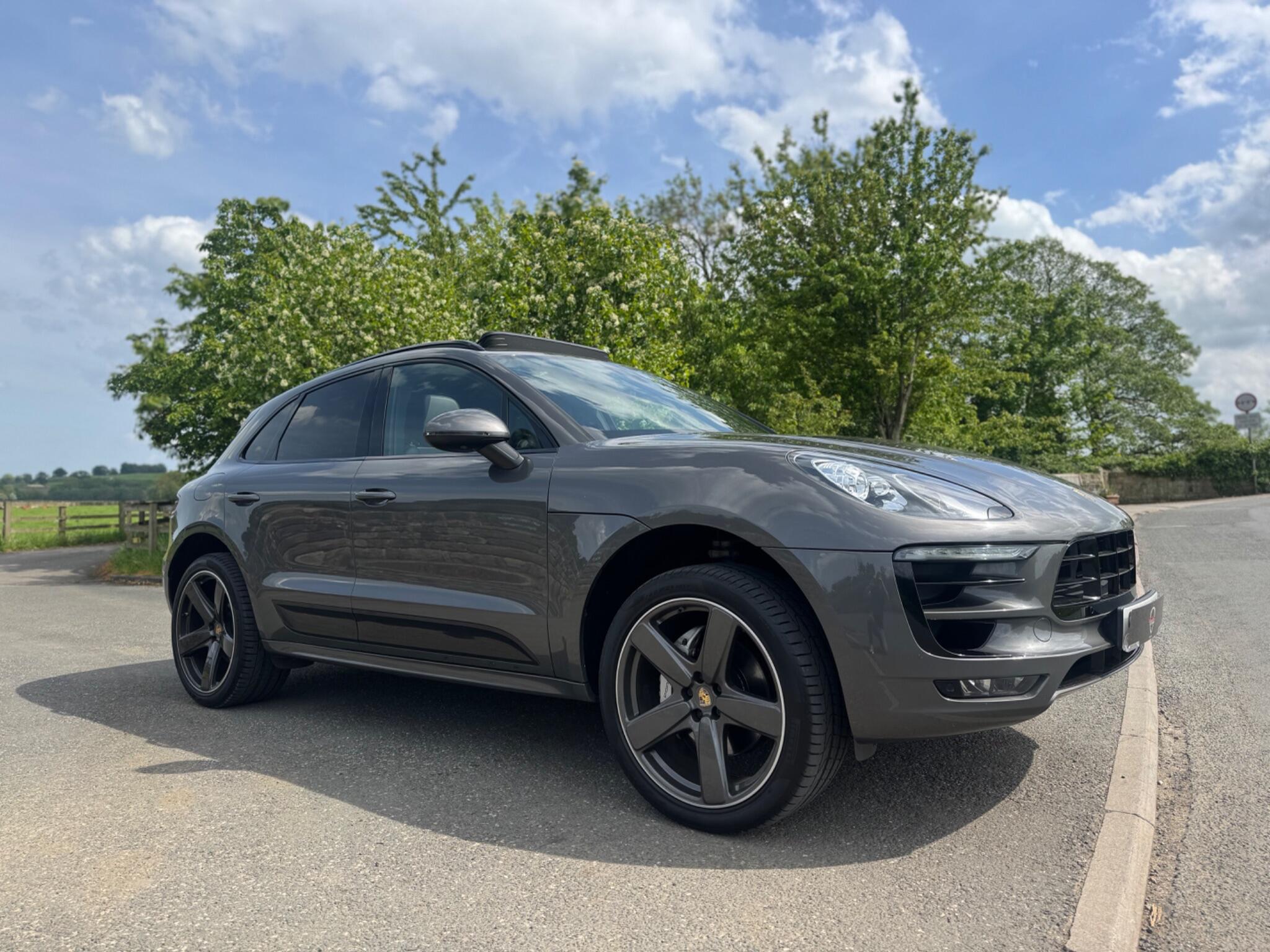 Porsche Macan - Image 7
