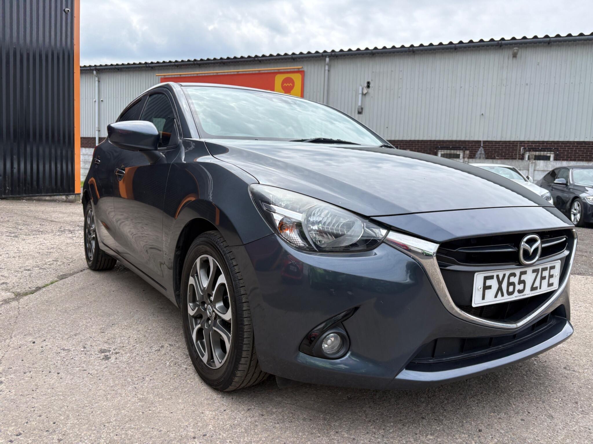 Mazda MAZDA2 - Image 10