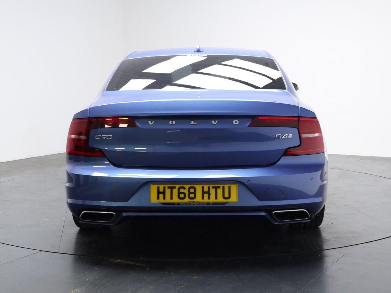 Volvo S90 - Image 11