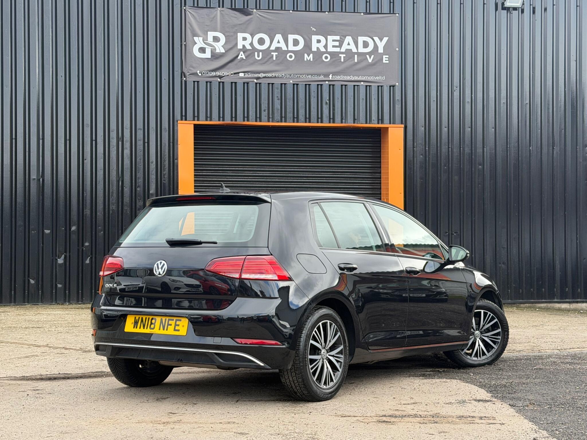 Volkswagen Golf - Image 3