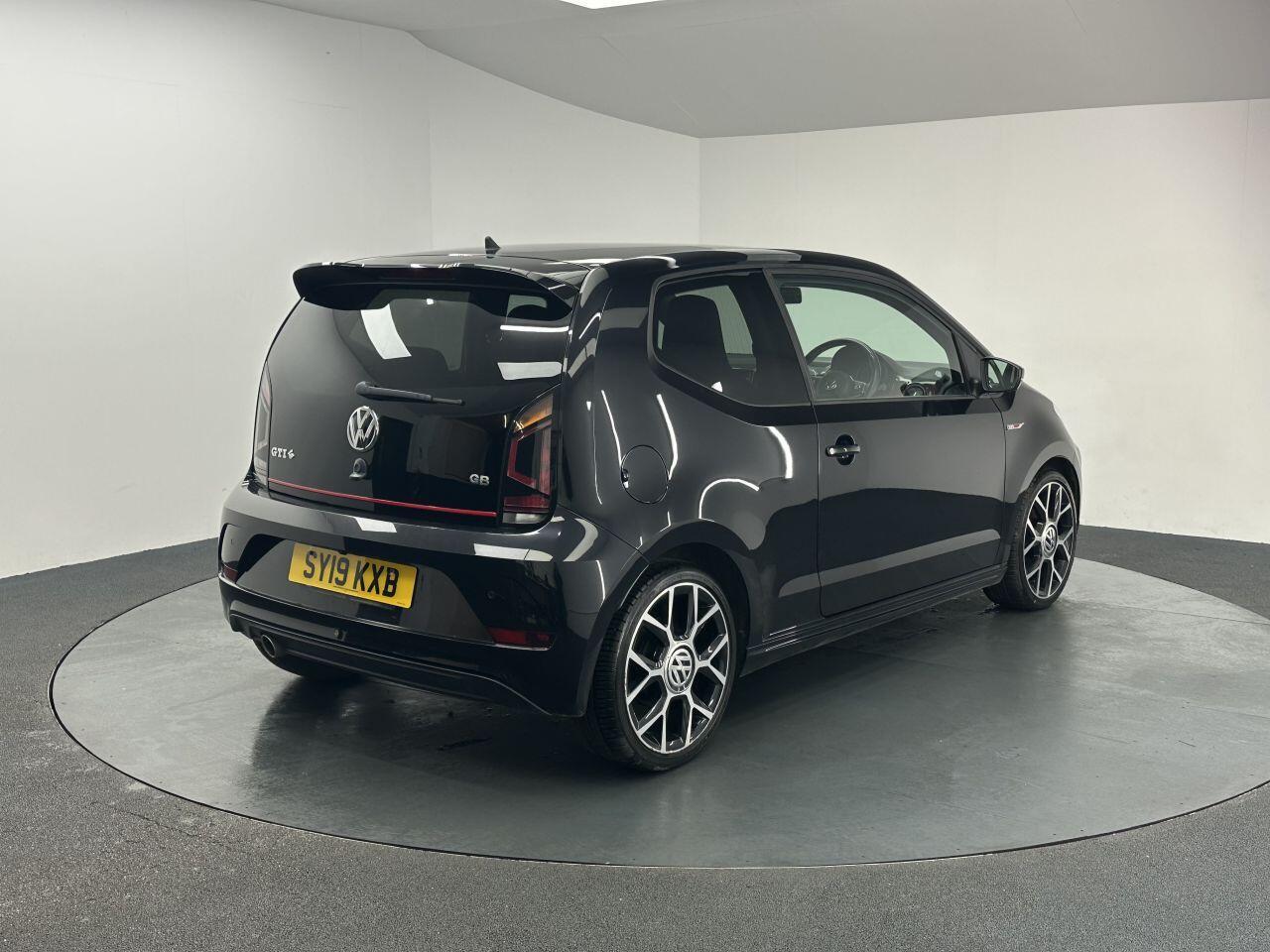 Volkswagen up! - Image 10