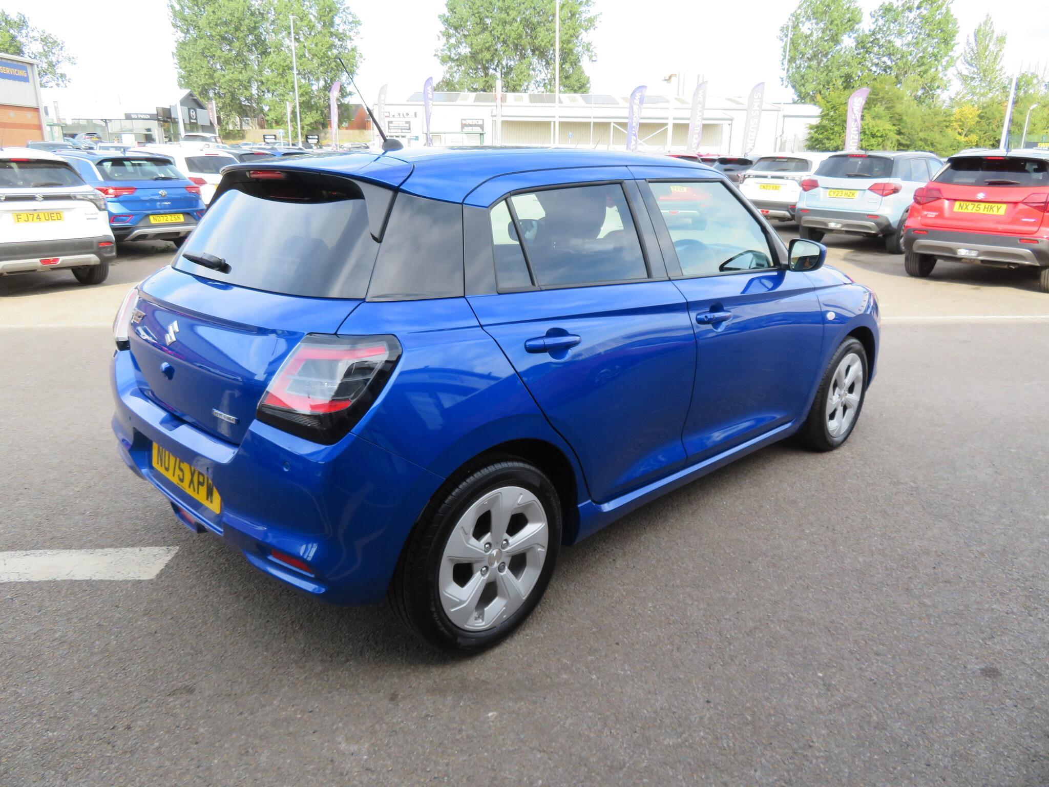 Suzuki Swift - Image 5