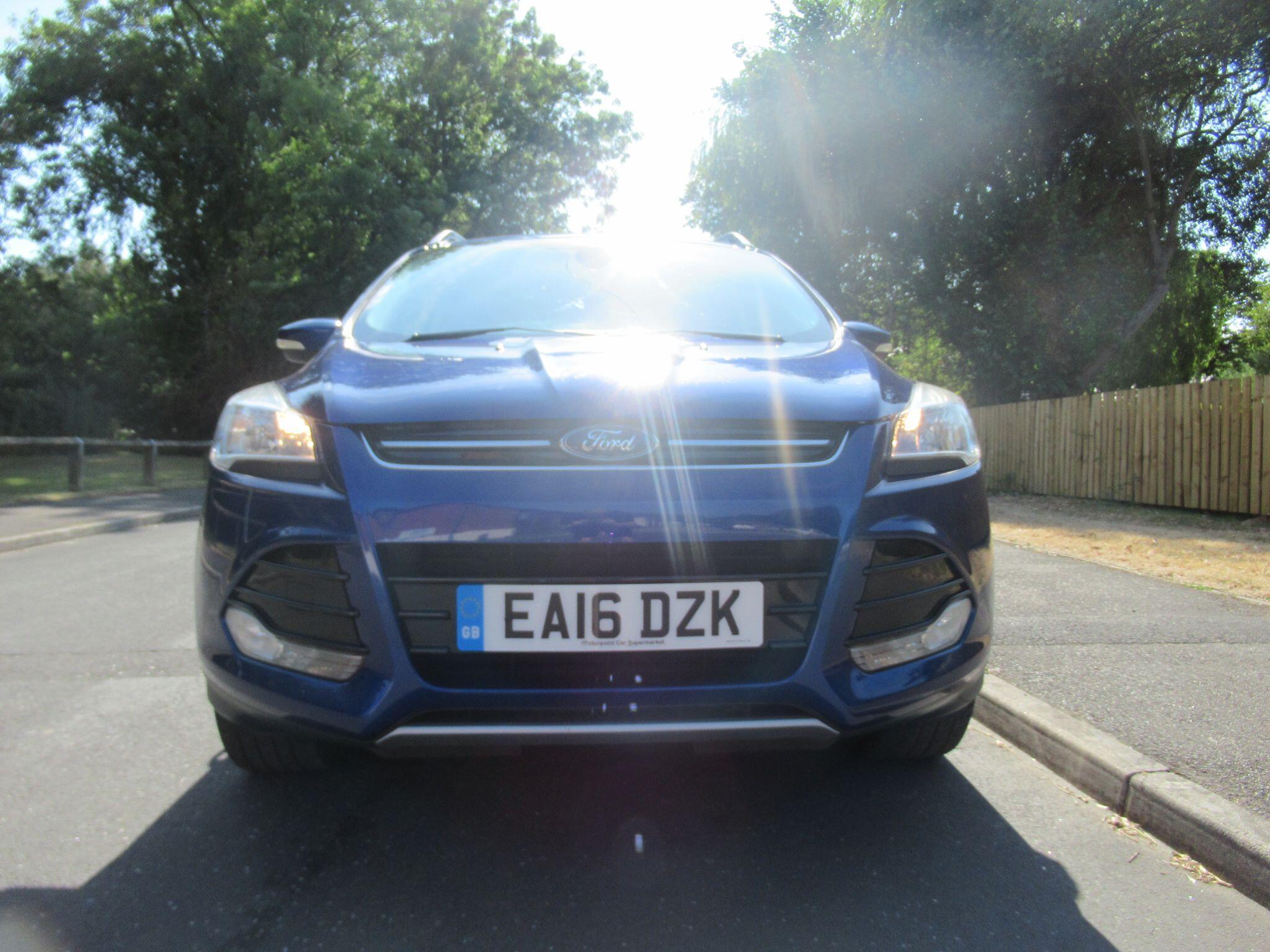 Ford Kuga - Image 8