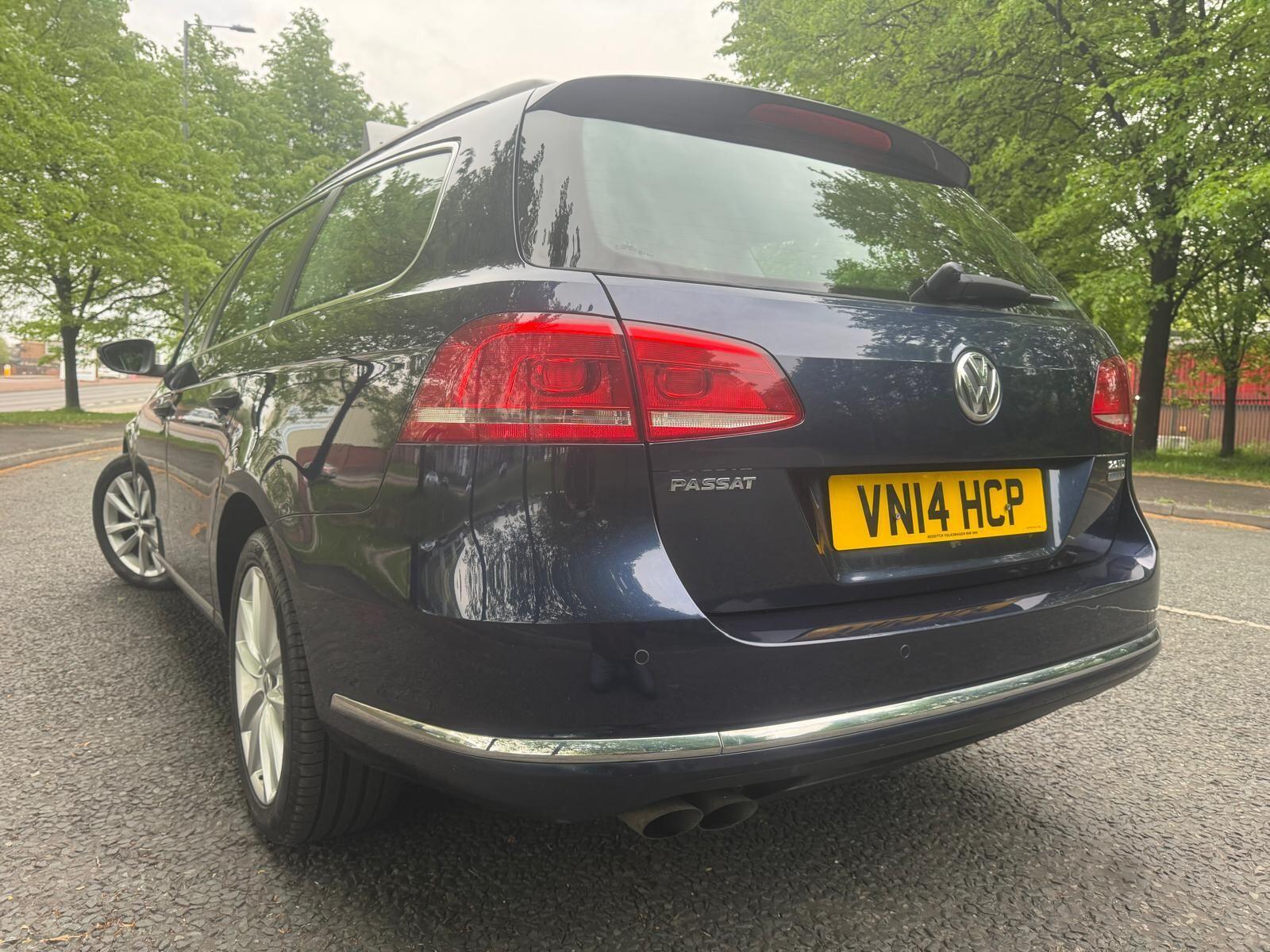 Volkswagen Passat - Image 5