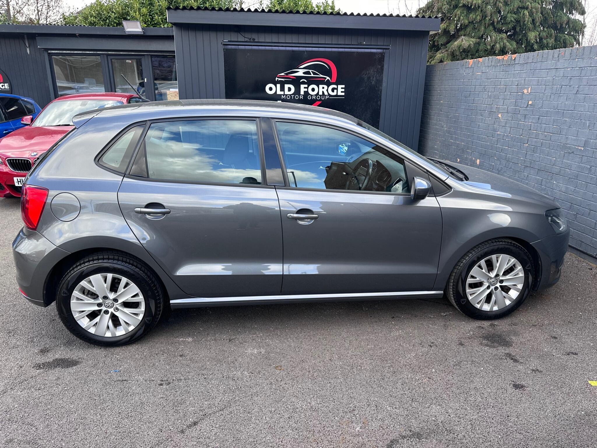 Volkswagen Polo - Image 18