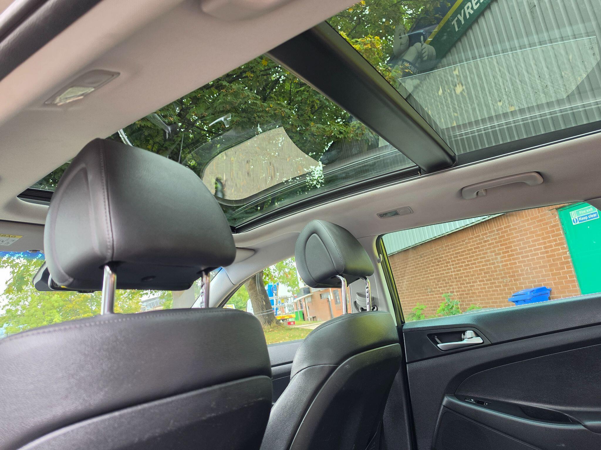Hyundai Tucson - Image 18