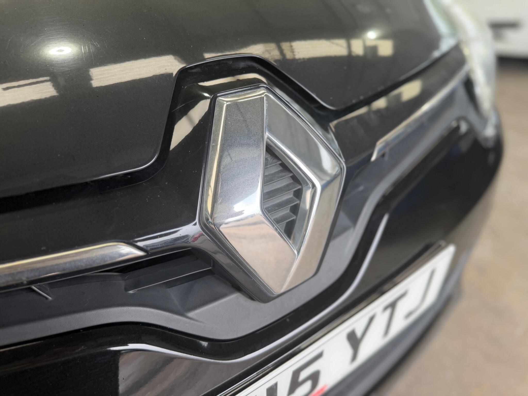 Renault Megane - Image 8