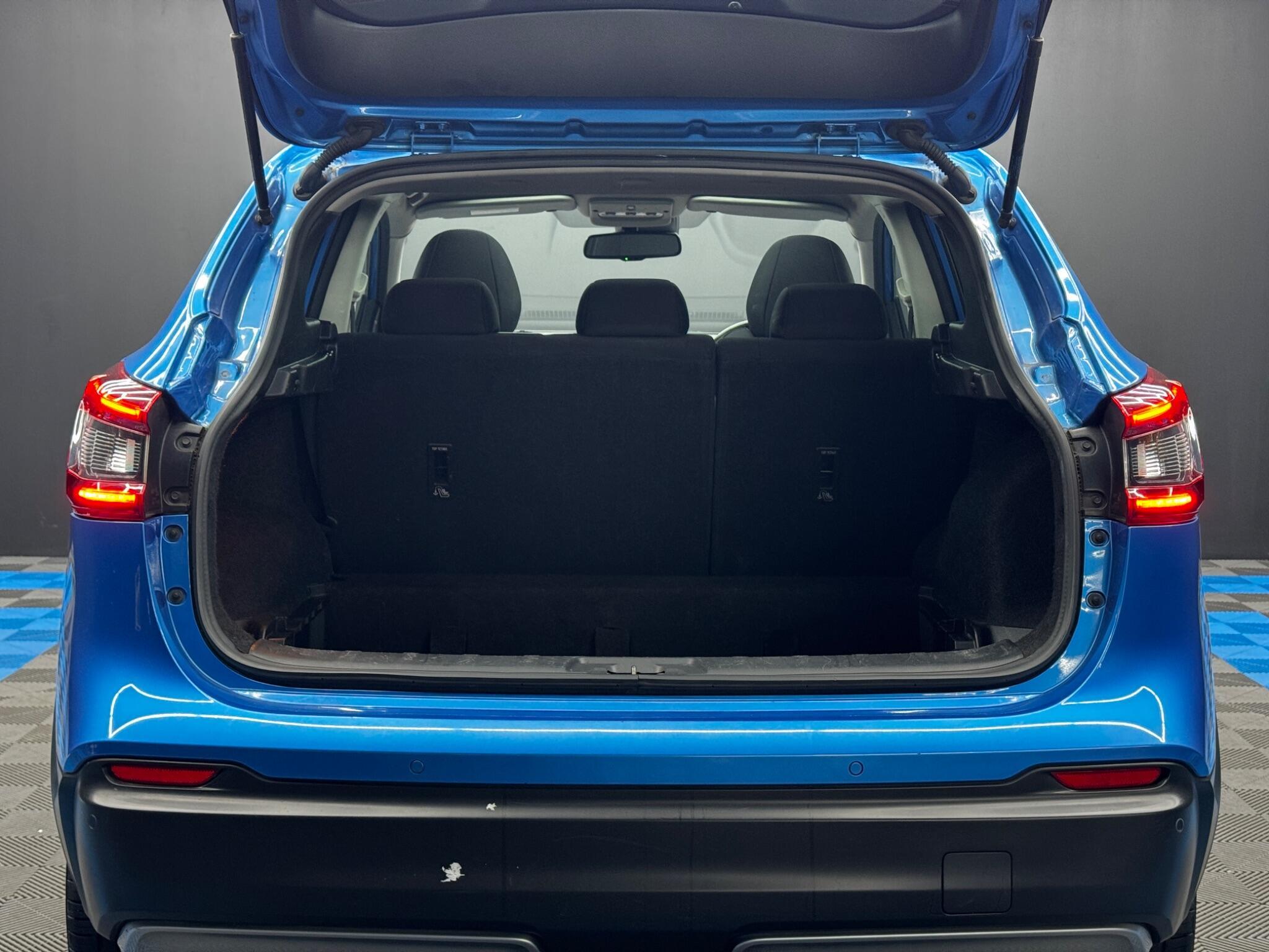 Nissan Qashqai - Image 36