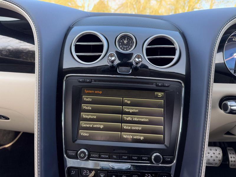 Bentley Continental - Image 12