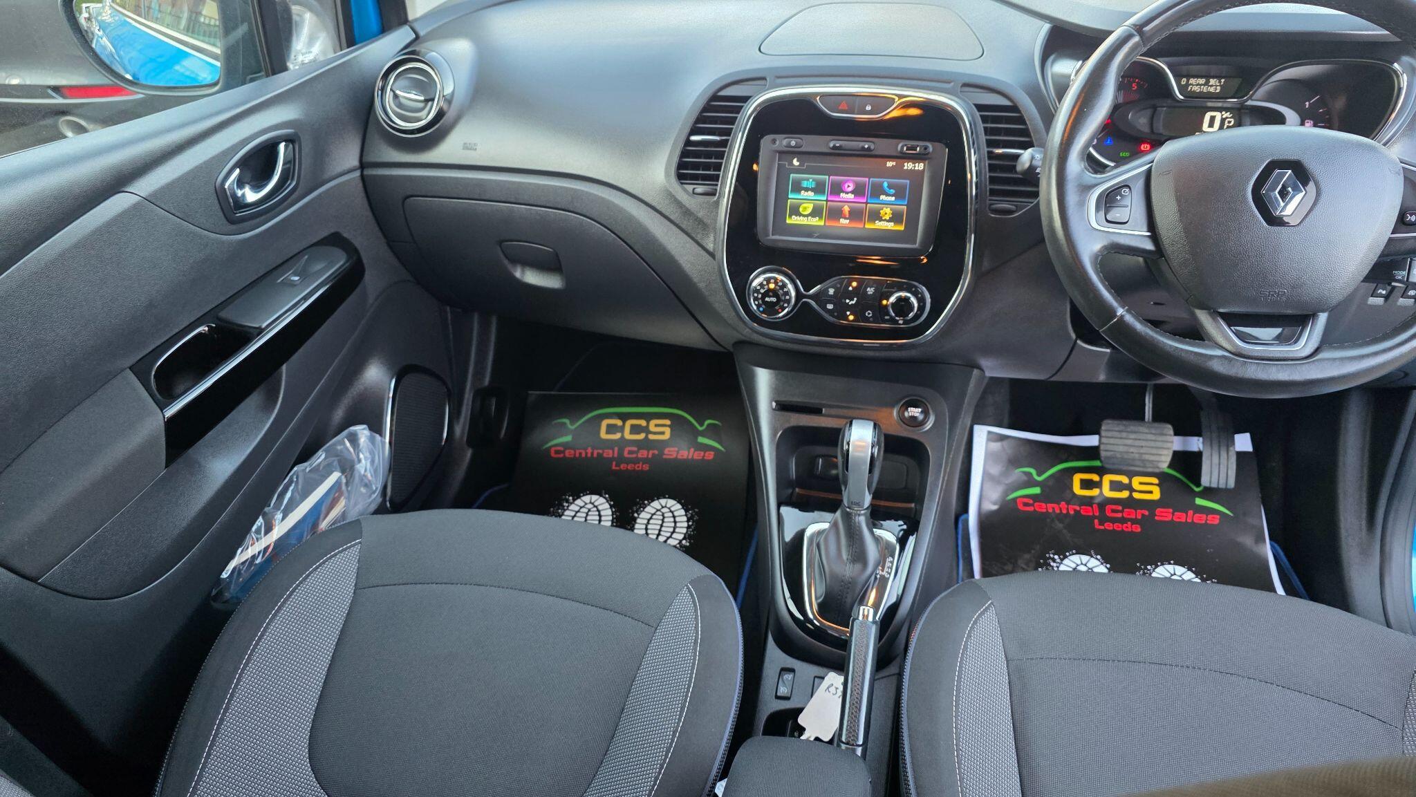 Renault Captur - Image 33