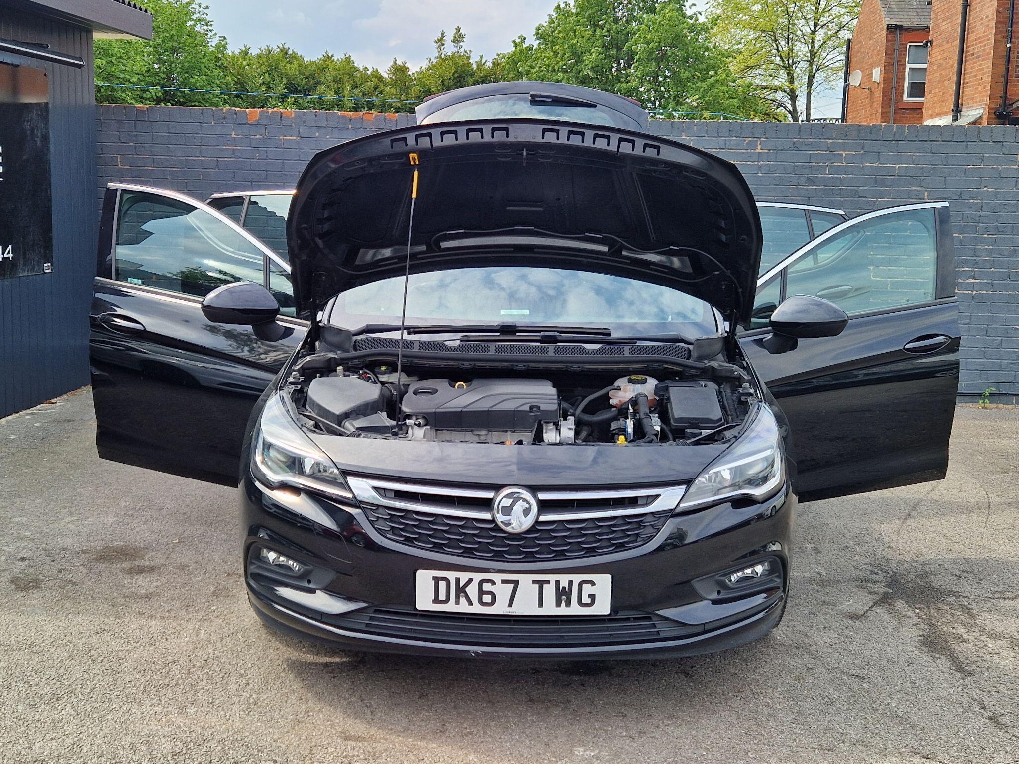 Vauxhall Astra - Image 13