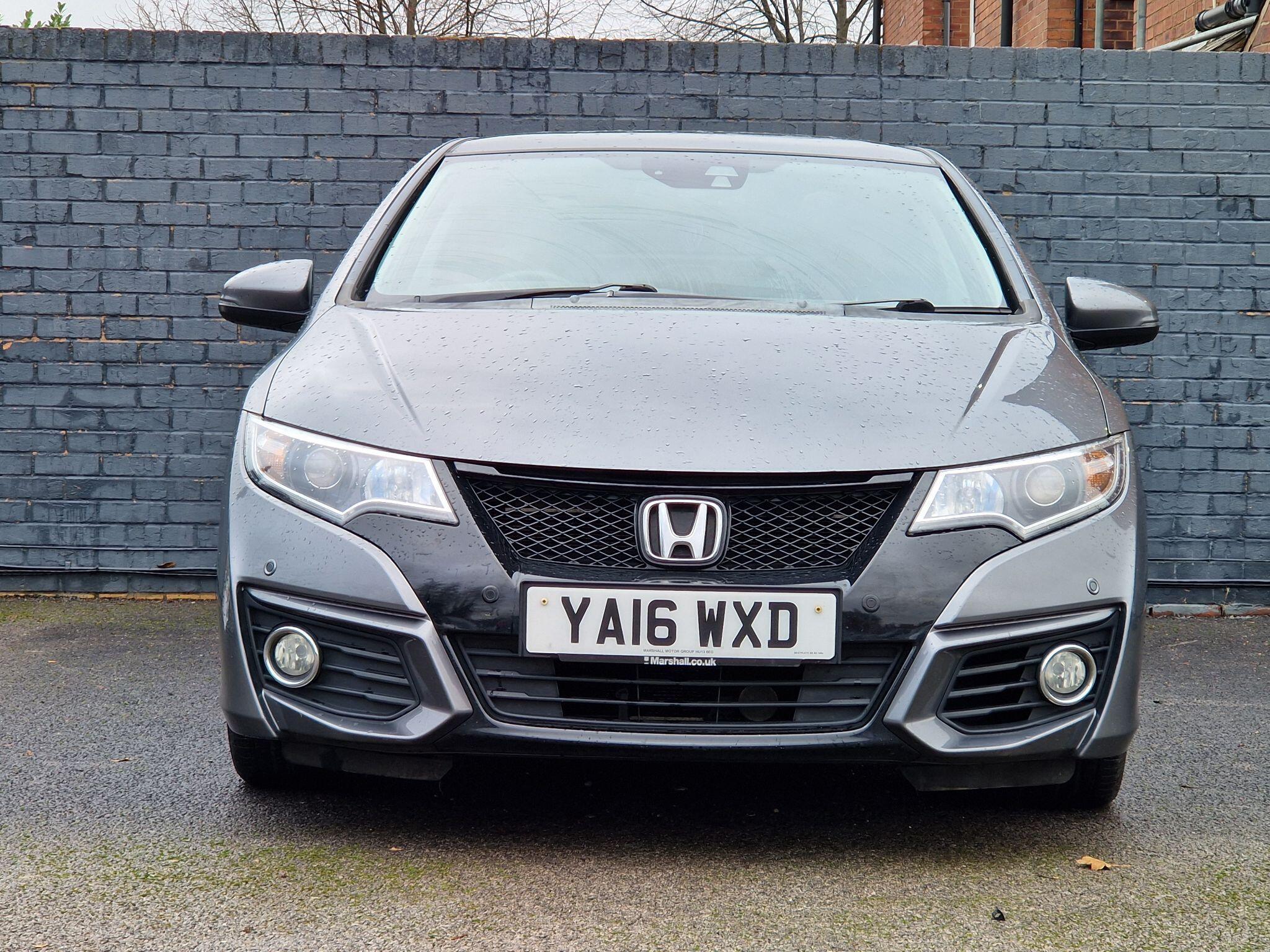 Honda Civic - Image 18