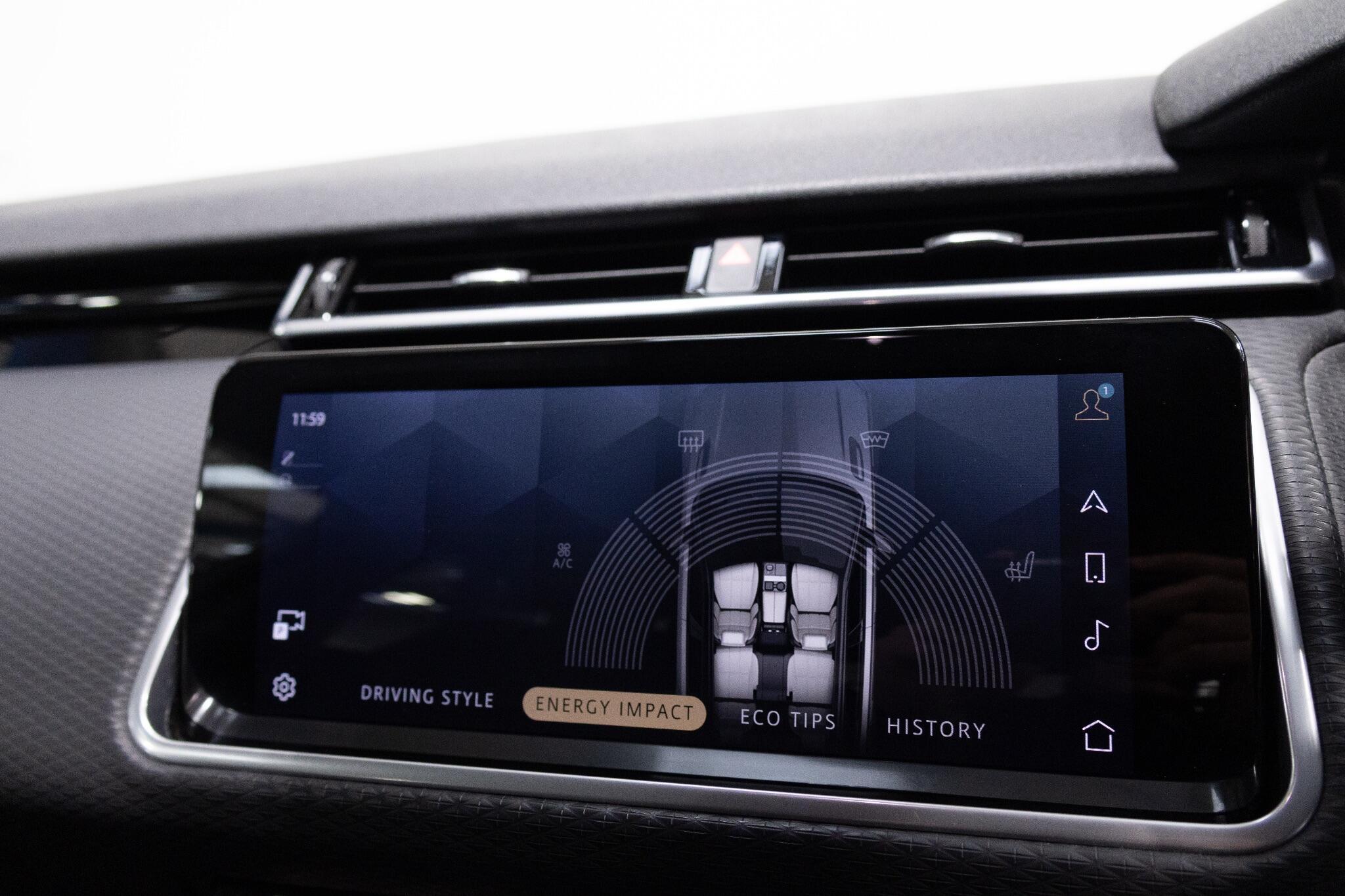 Land Rover Range Rover Velar - Image 23